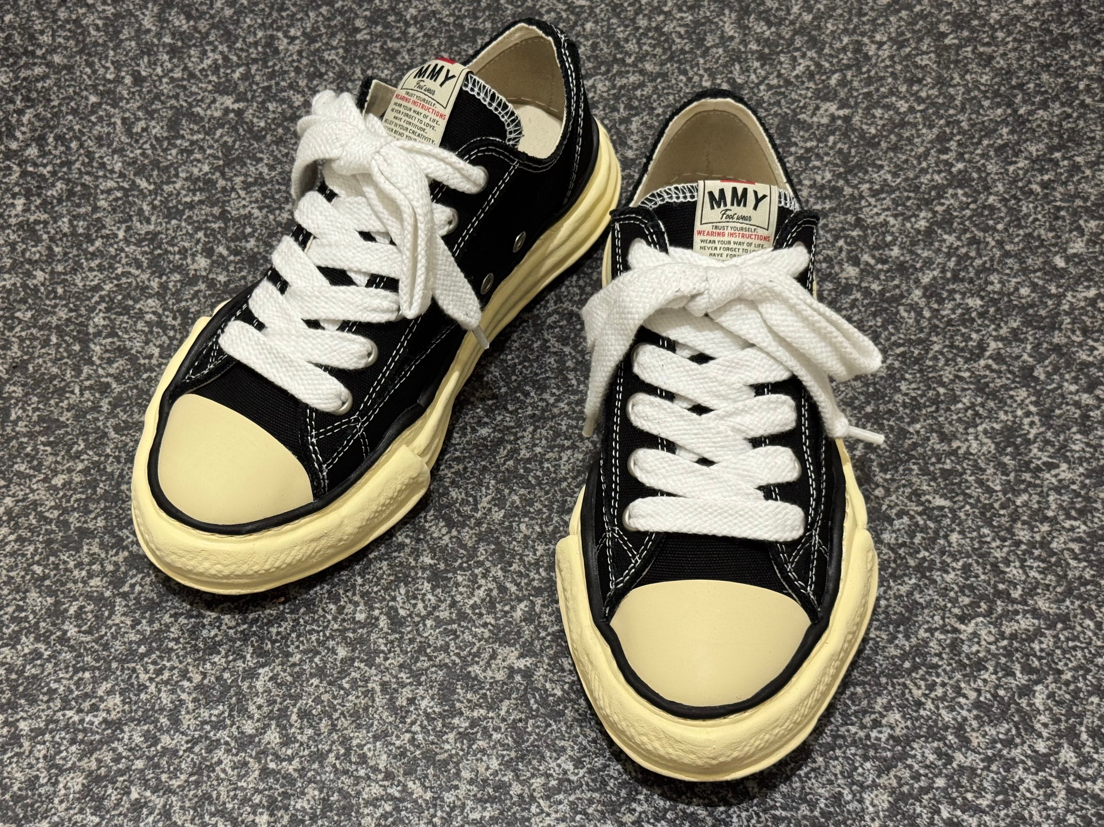 Maison MIHARA YASUHIRO PETERSON VL OG Sole Canvas Low-top Sneaker "Black"