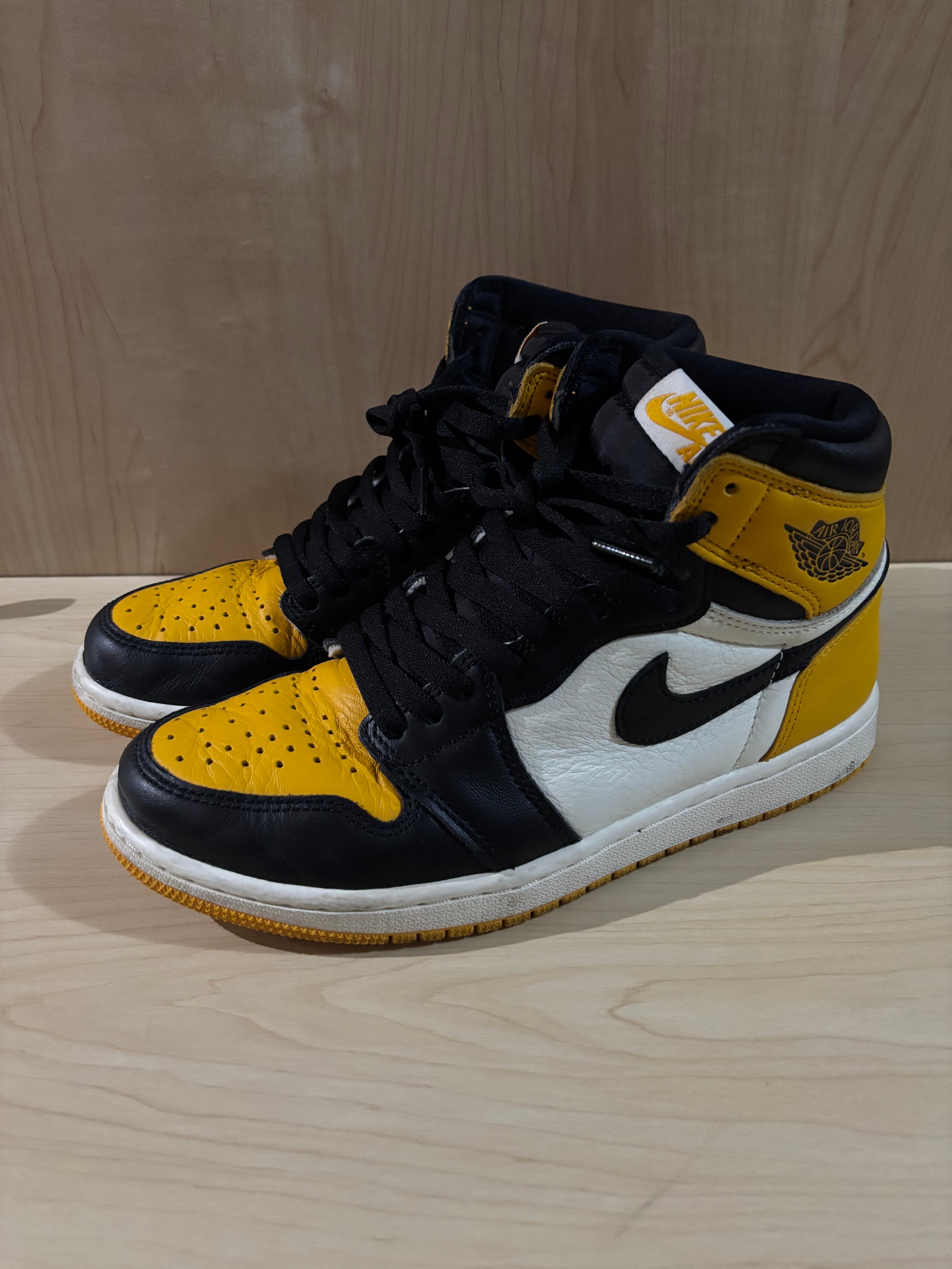 Nike Air Jordan 1 Retro High OG "Taxi"