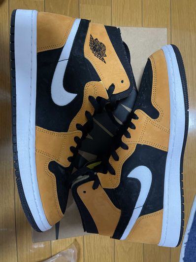 Nike Air Jordan 1 High Zoom "Monarch Orange"