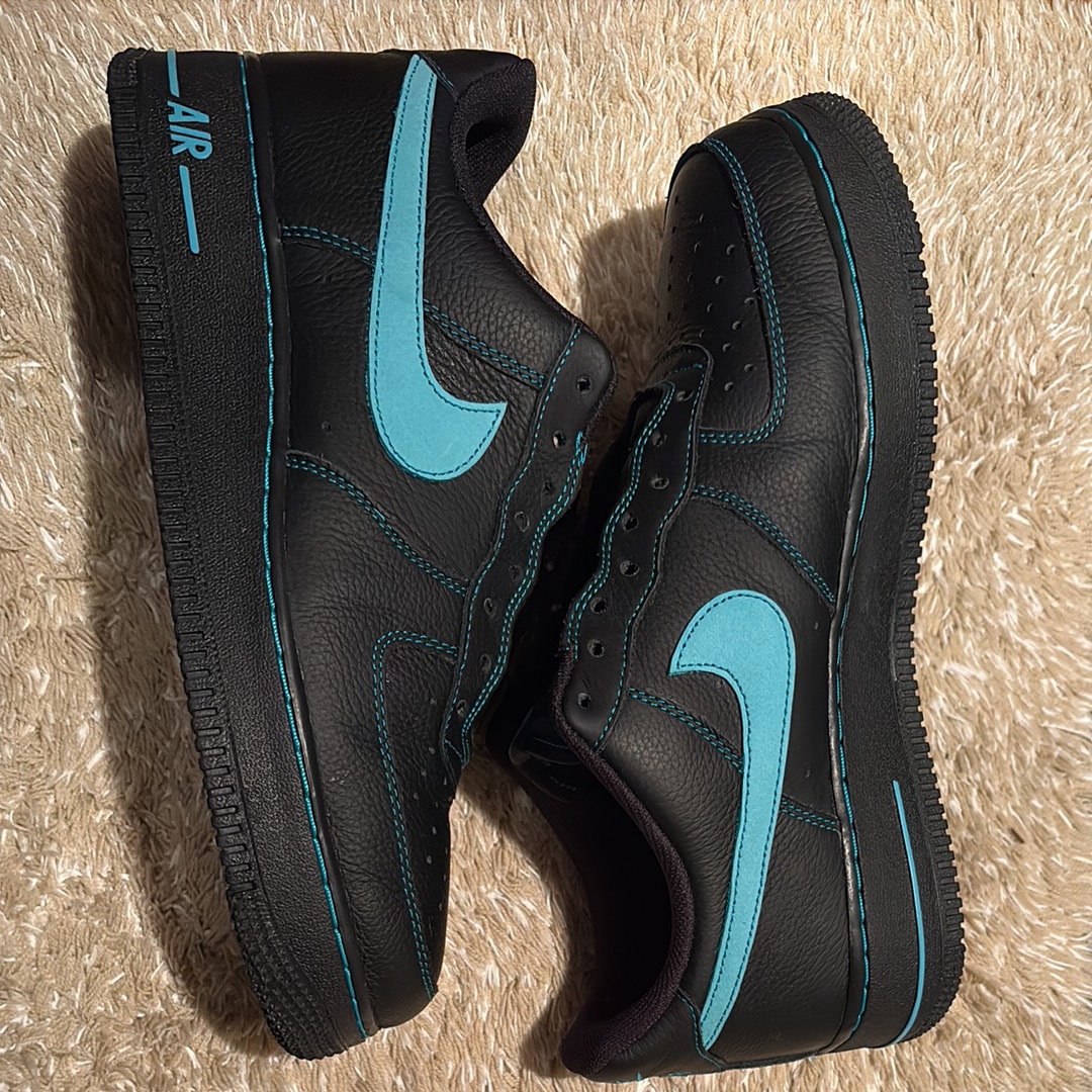 Nike Air Force 1 Low "Black Tiffany"