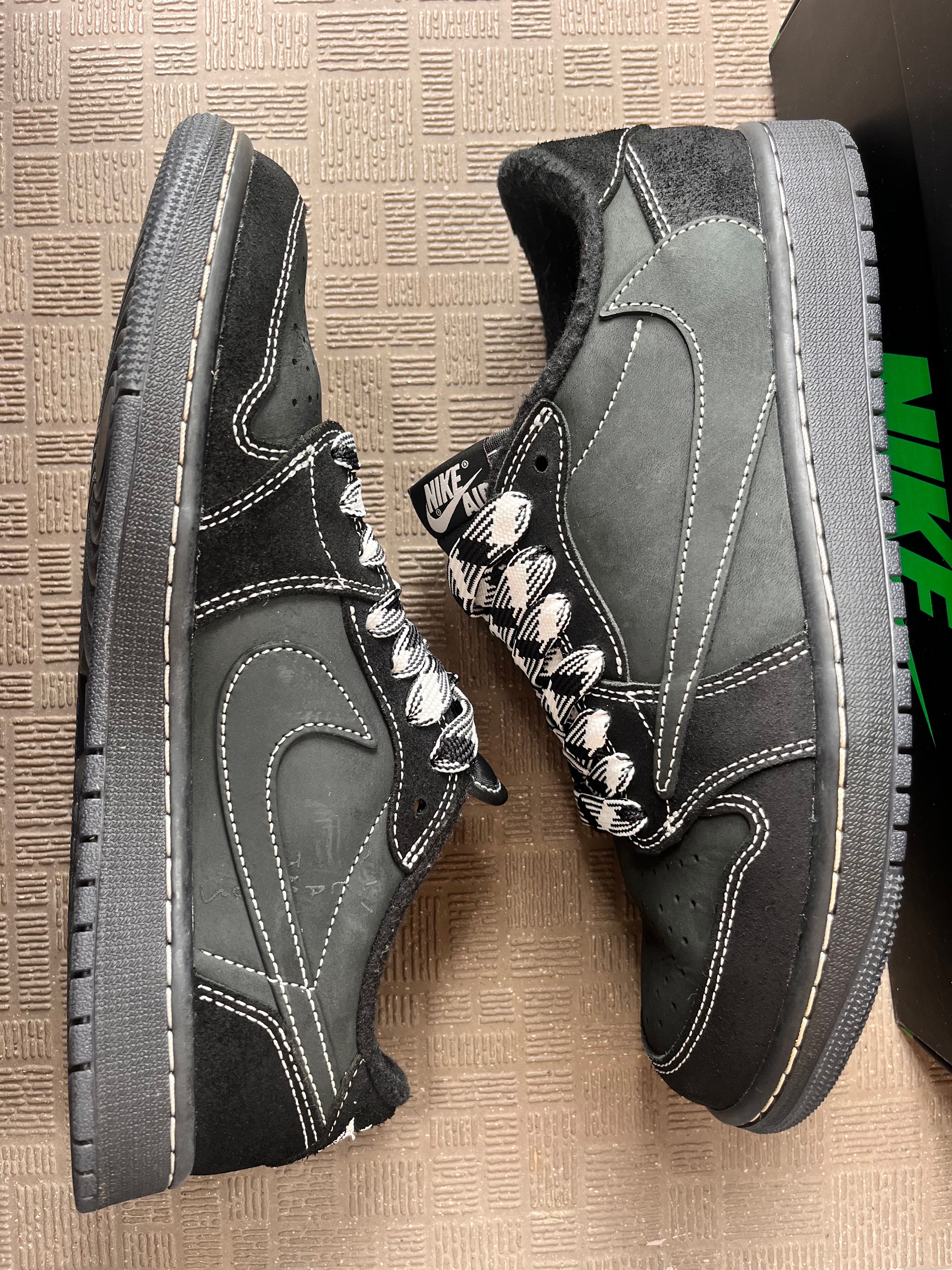 Travis Scott × Nike Air Jordan 1 Low OG SP "Black Phantom"