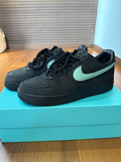 Tiffany & Co. × Nike Air Force 1 Low "1837"
