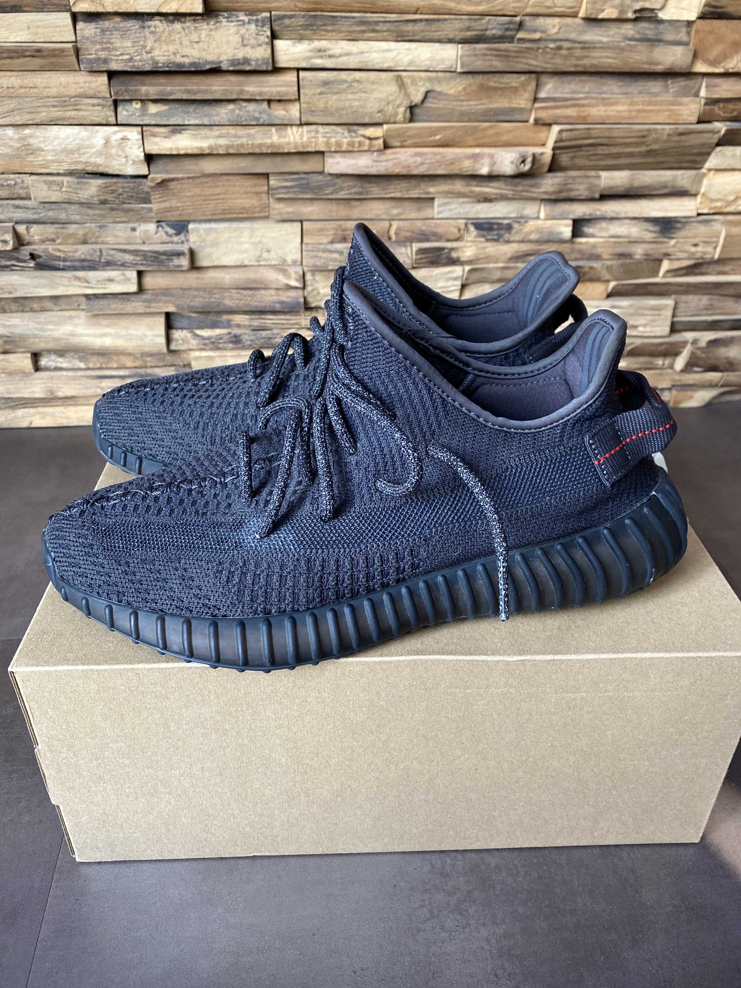 adidas YEEZY Boost 350 V2 "Black"