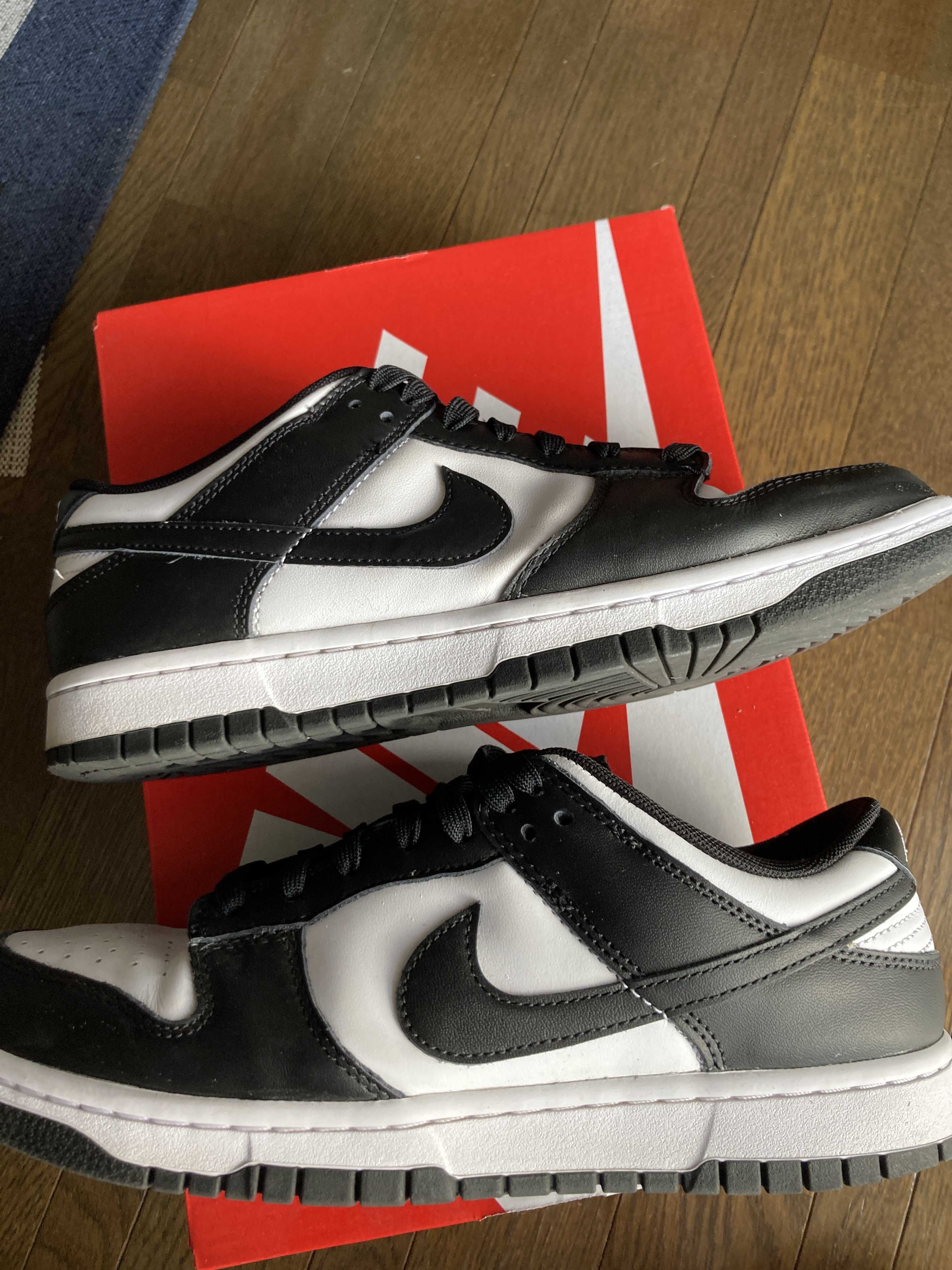 Nike Dunk Low Retro "Panda/White/Black"