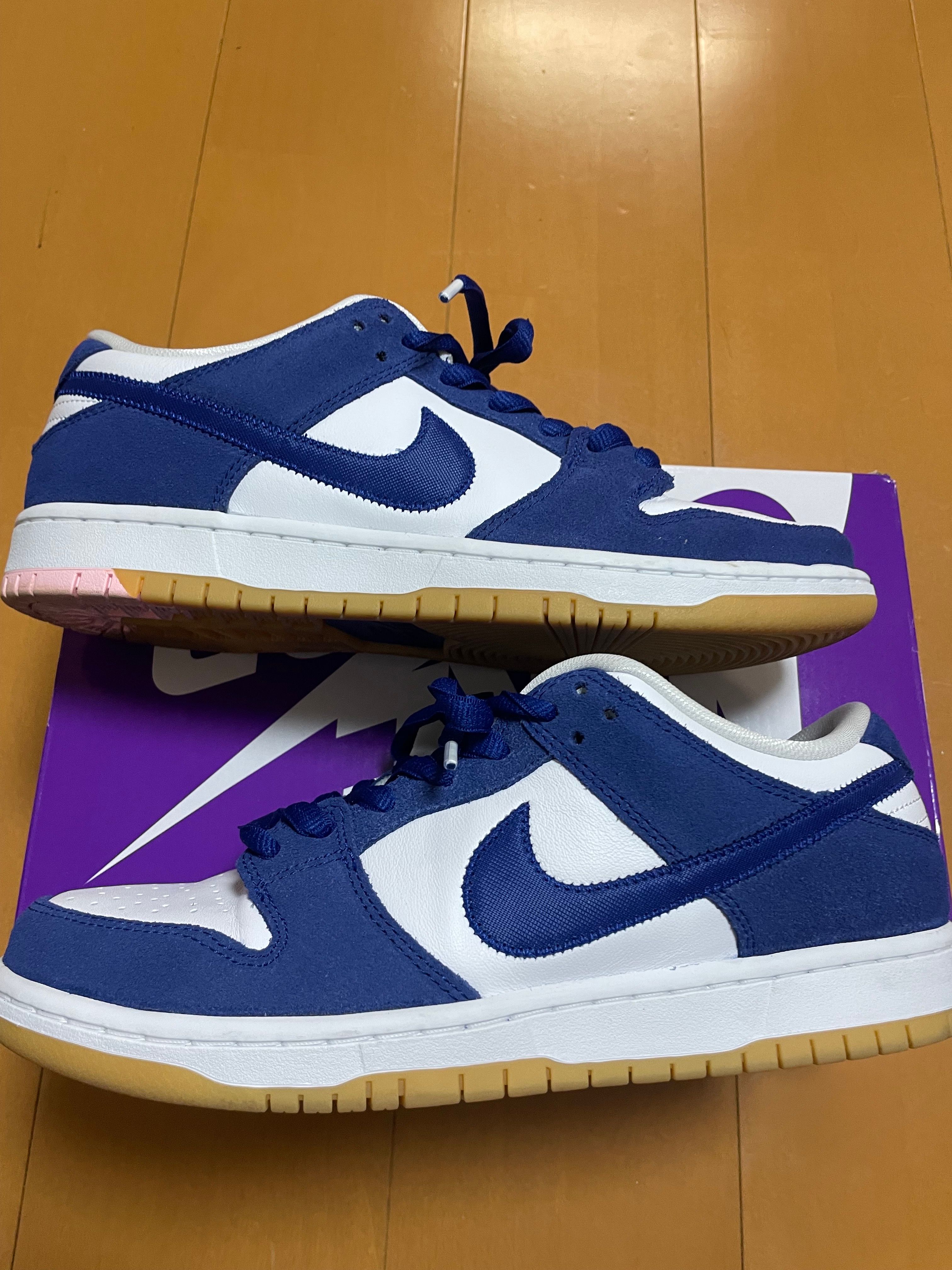 Nike SB Dunk Low "Los Angeles Dodgers/Deep Royal Blue"