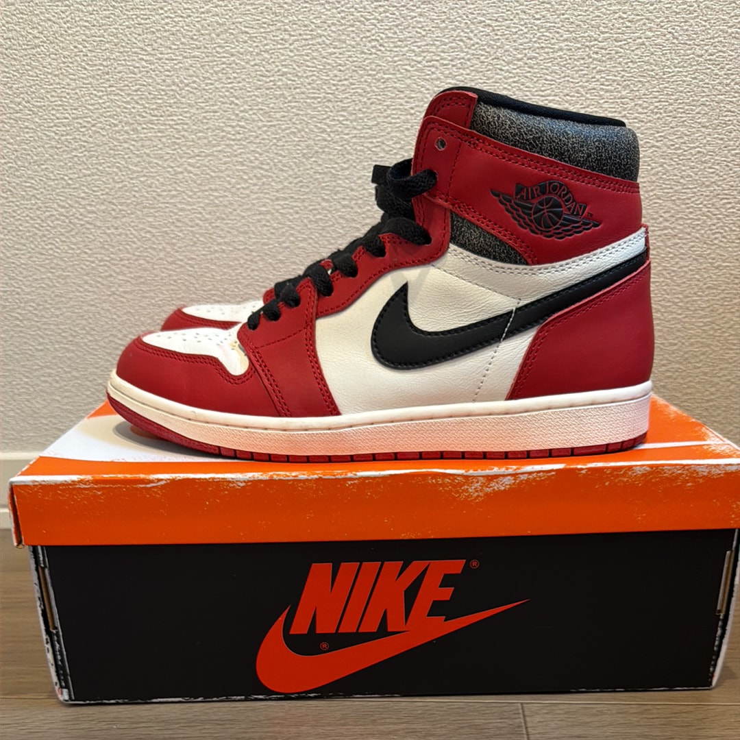 Nike Air Jordan 1 High OG "Lost & Found/Chicago"