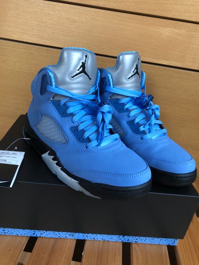 Nike Air Jordan 5 Retro SE "University Blue"