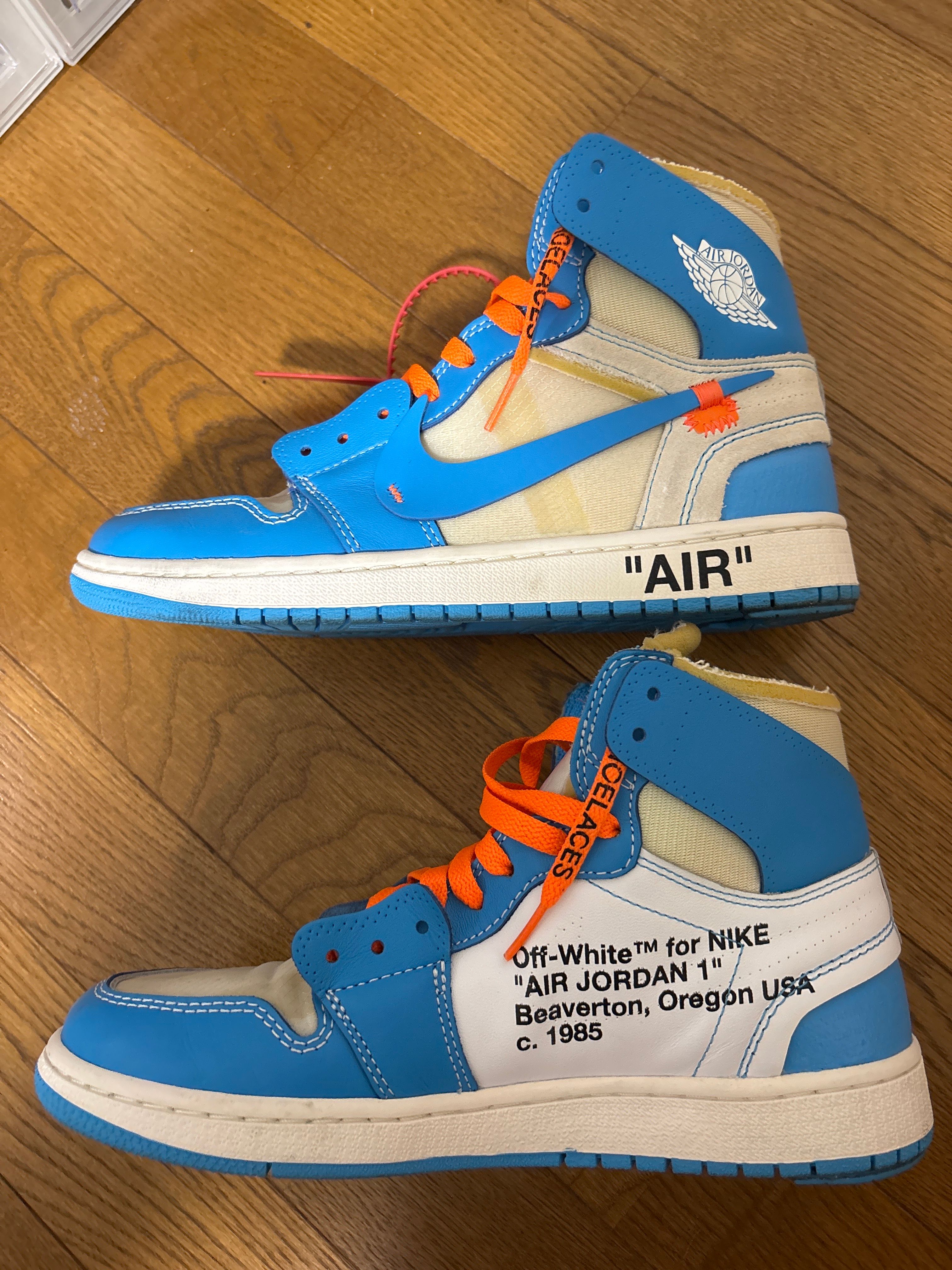 Off-White × Nike Air Jordan 1 High UNC "White/Dark Powder Blue"