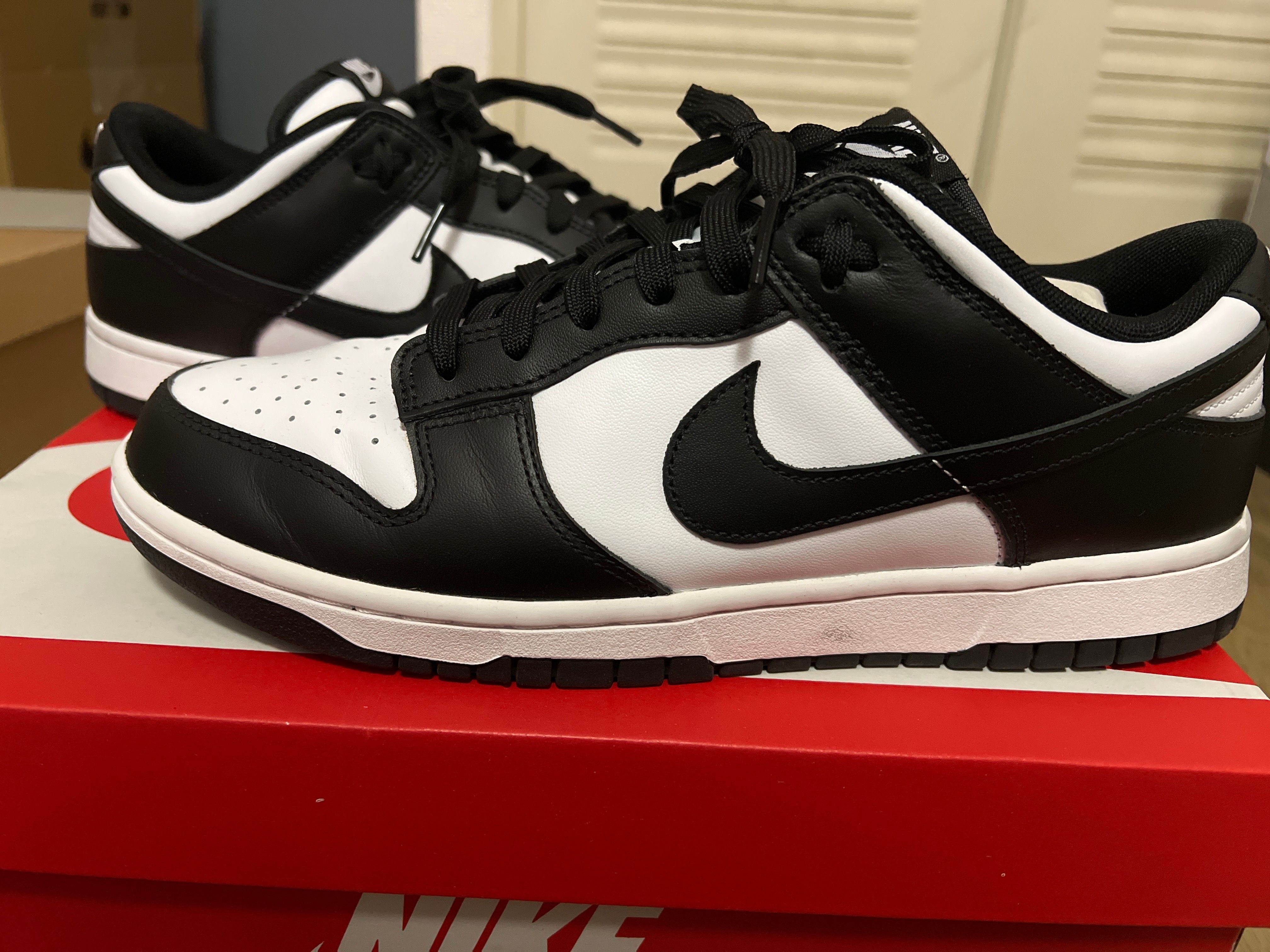Nike Dunk Low Retro "Panda/White/Black"