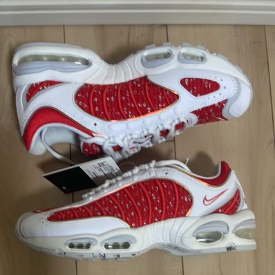 Supreme × Nike Air Max Tailwind 4 "Red"