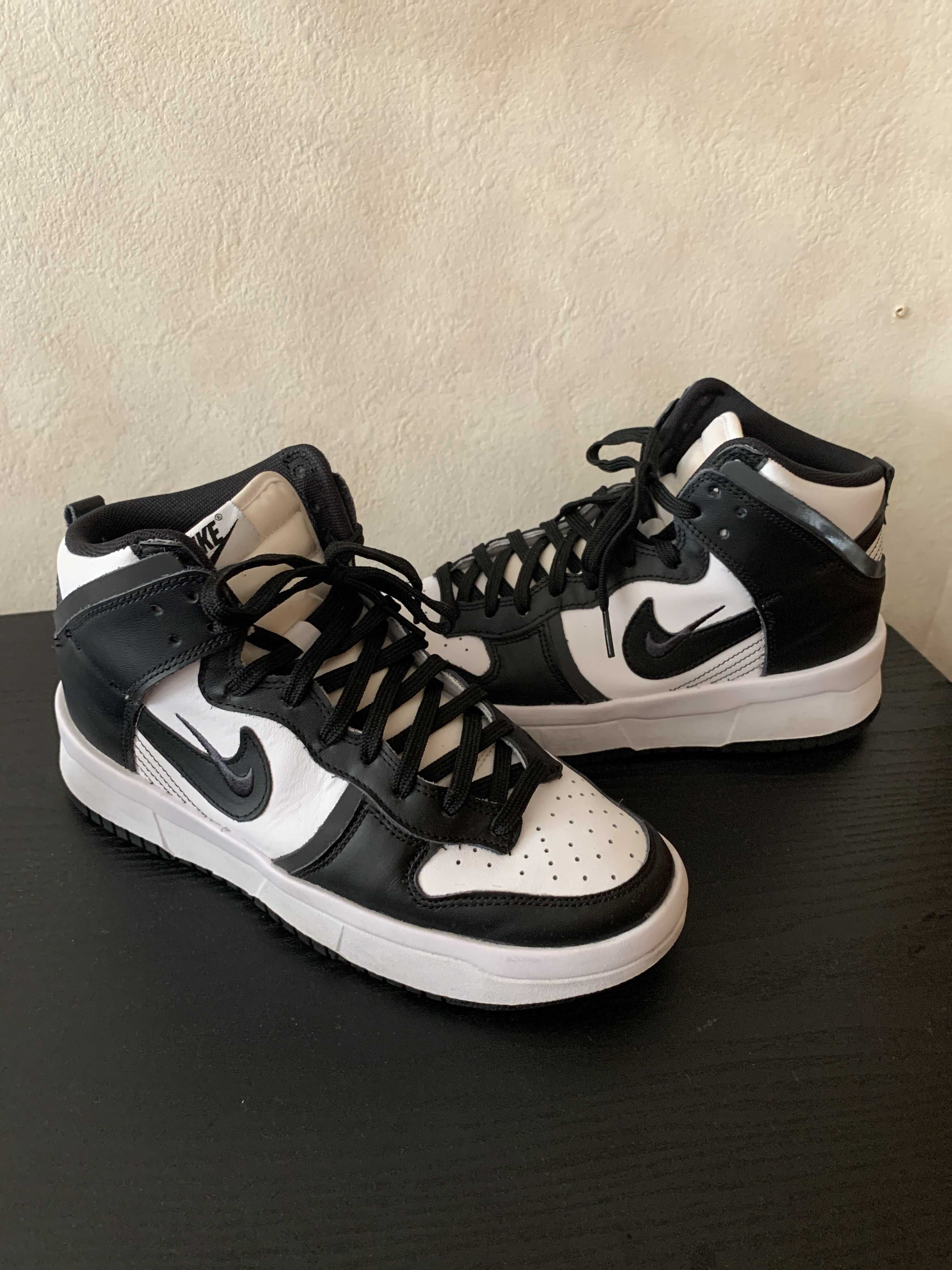 NIKE Women's DUNK HIGH UP "WHITE/BLACK"