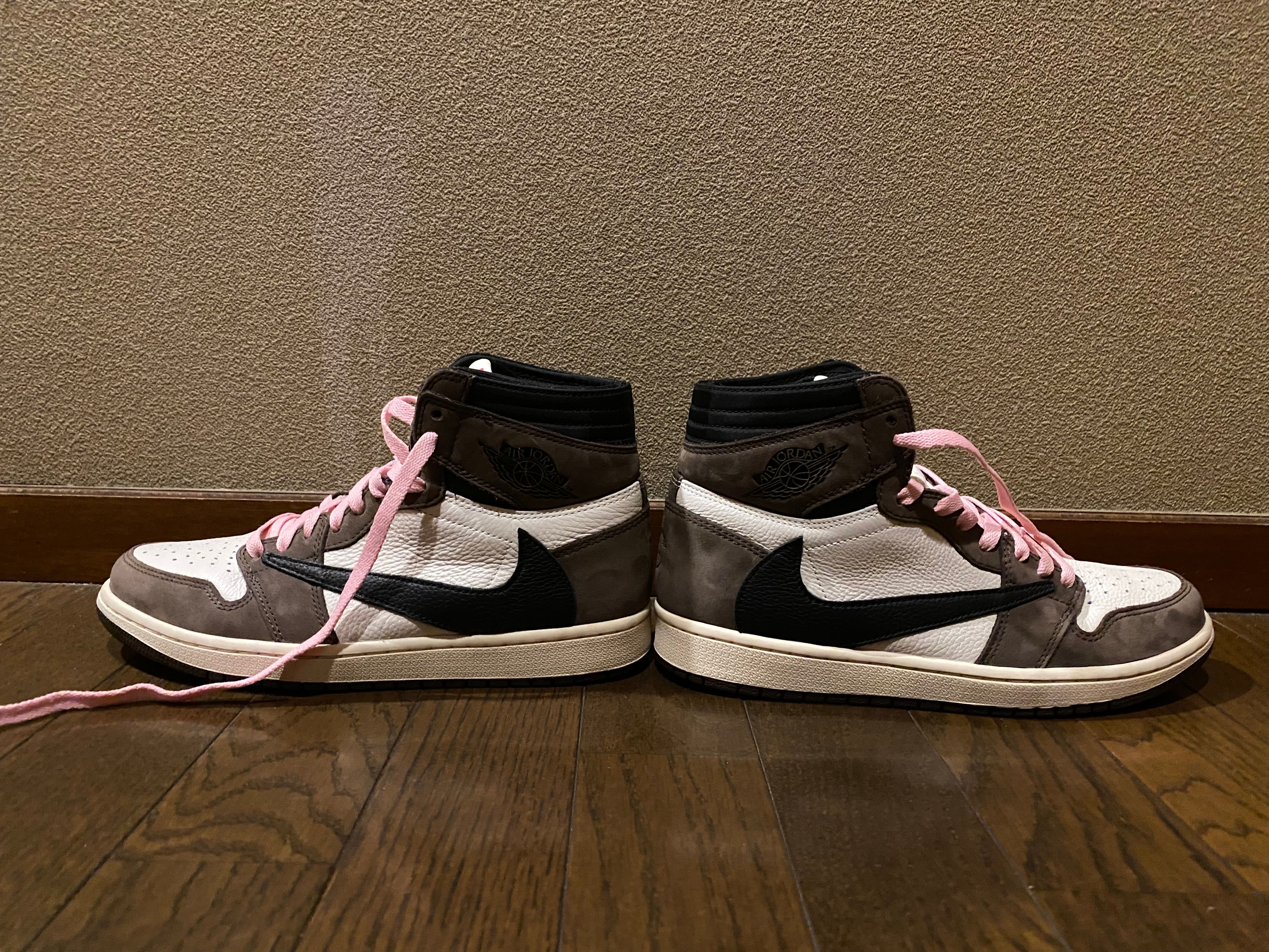 Travis Scott × Nike Air Jordan 1 Retro High OG TS SP "Sail/Dark Mocha"