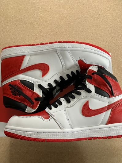 Nike Air Jordan 1 High OG "Heritage"