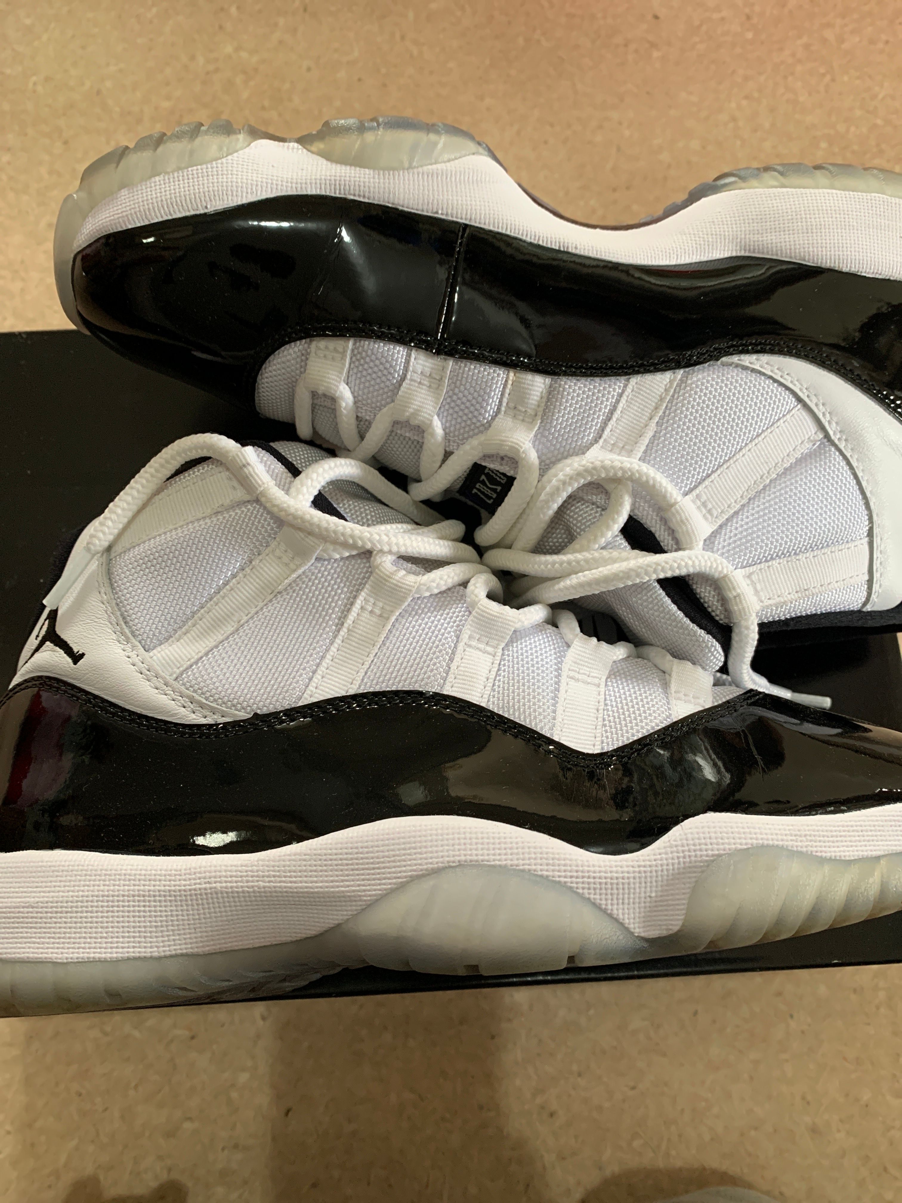 Nike Air Jordan 11 Retro "Concord" (2018)