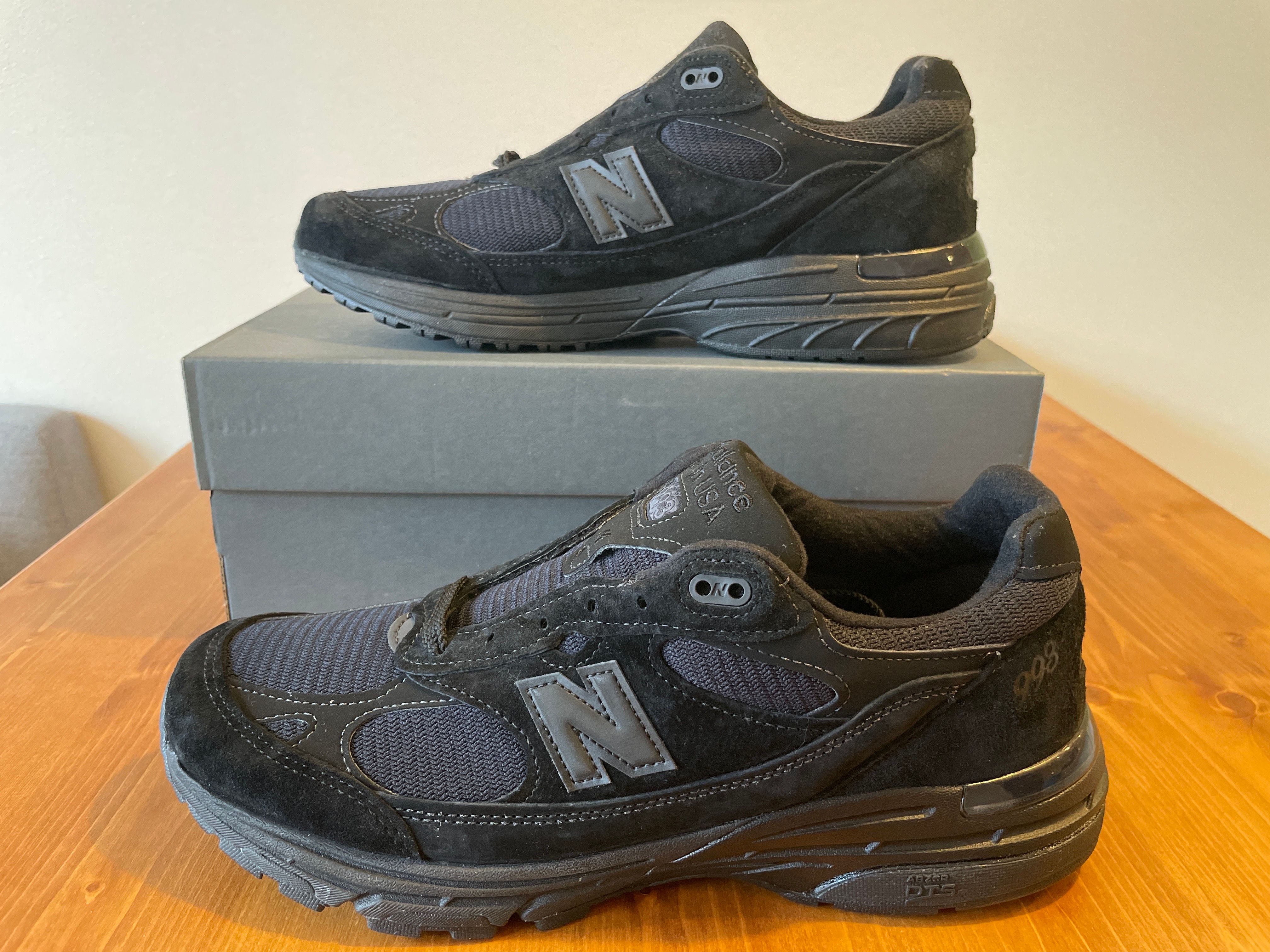 New Balance 993 "Triple Black"