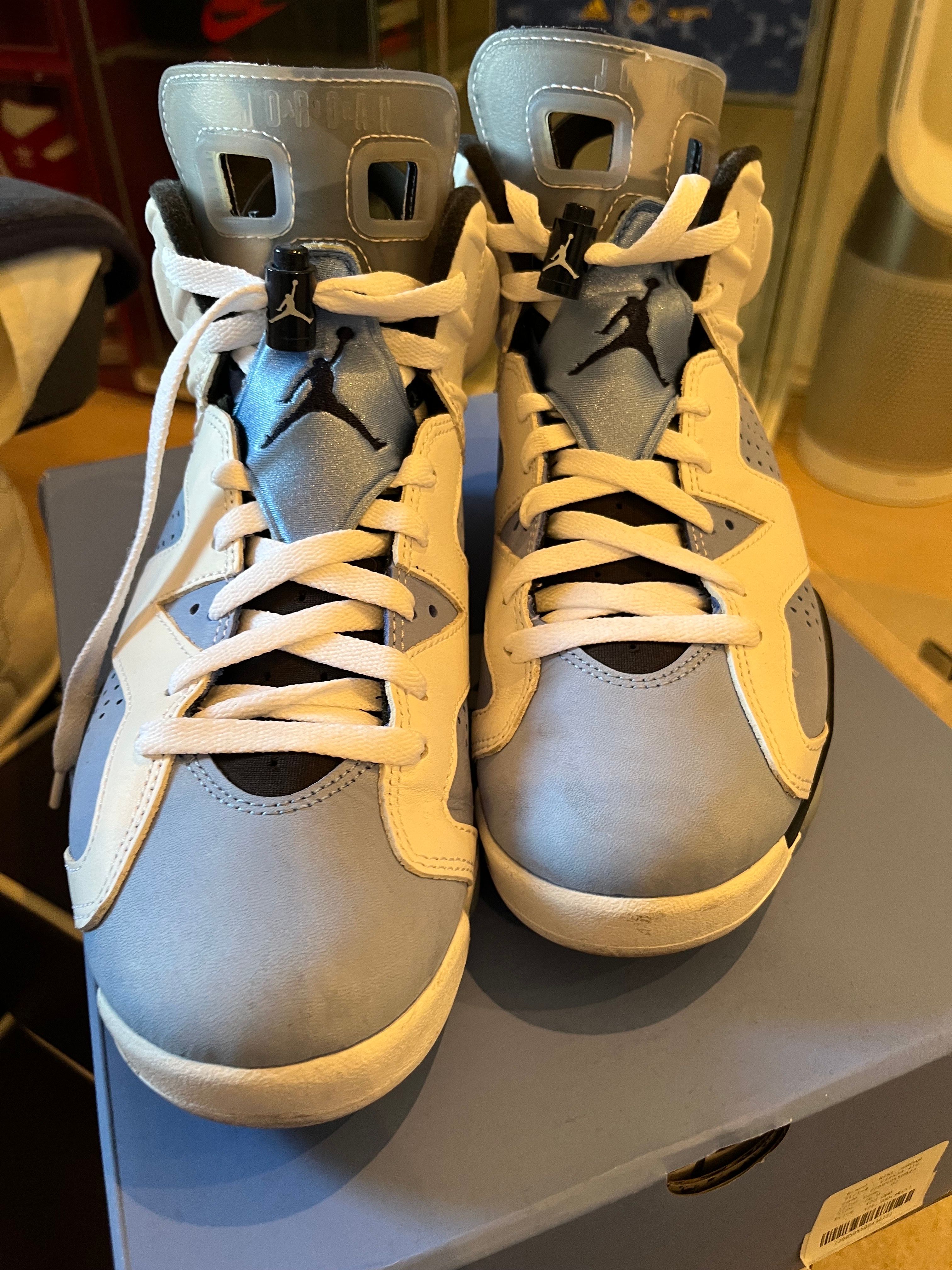 Nike Air Jordan 6 "UNC"