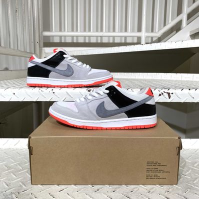 Nike SB Dunk Low "Infrared"