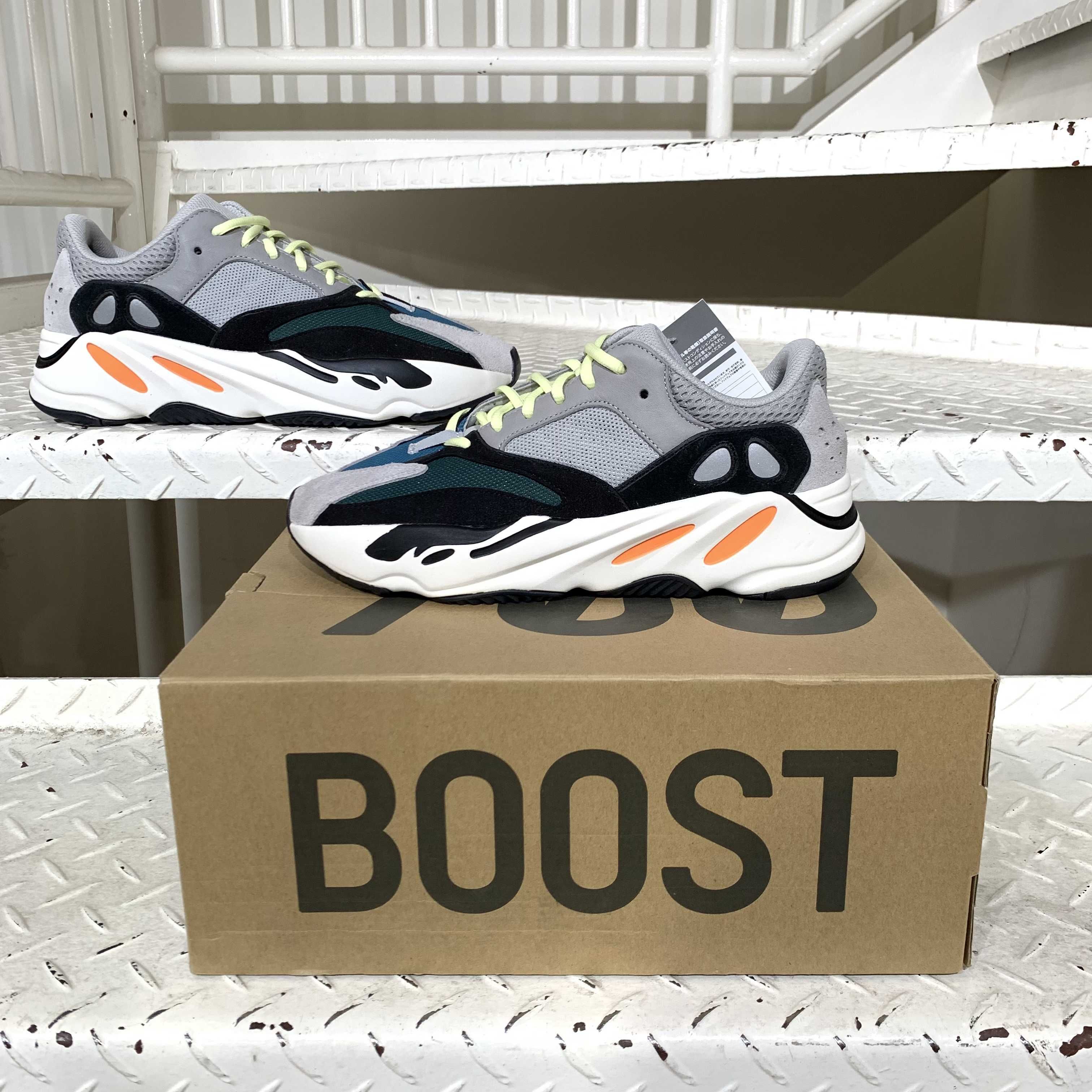 adidas YEEZY Boost 700 "Wave Runner"