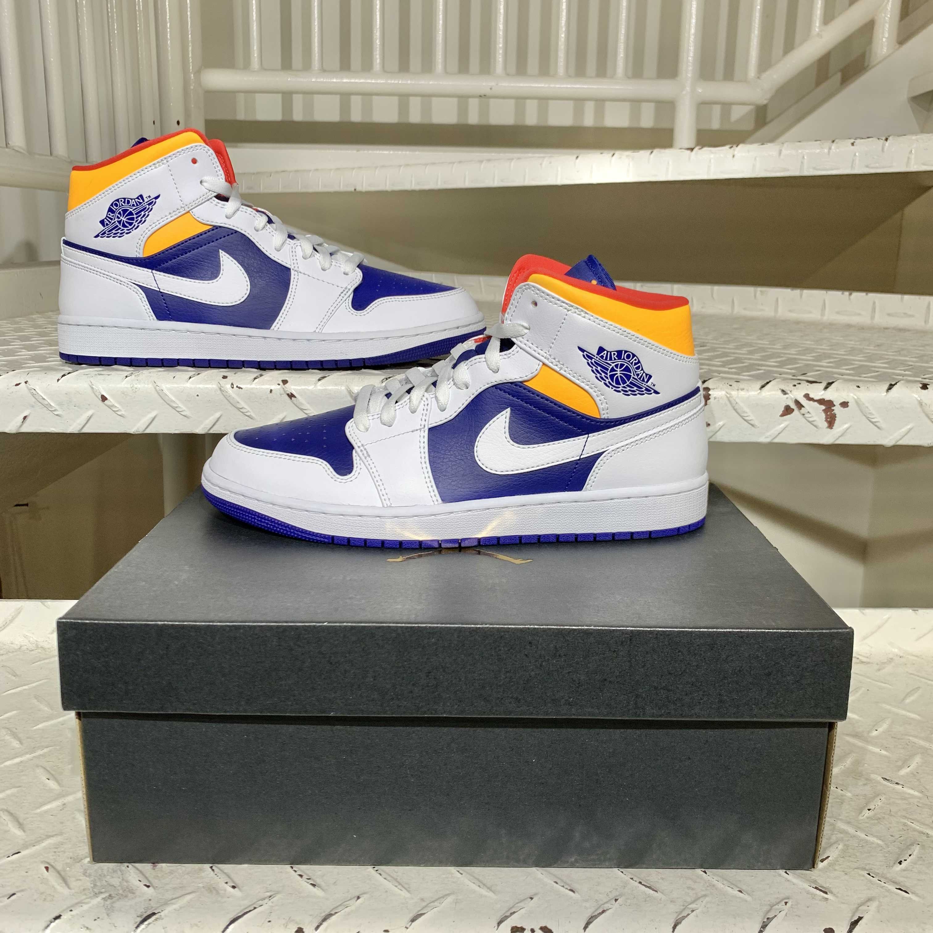 NIKE AIR JORDAN 1 MID "WHITE/NAVY/YELLOW"