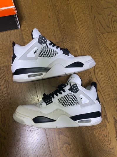 Nike Air Jordan 4 "Military Black"