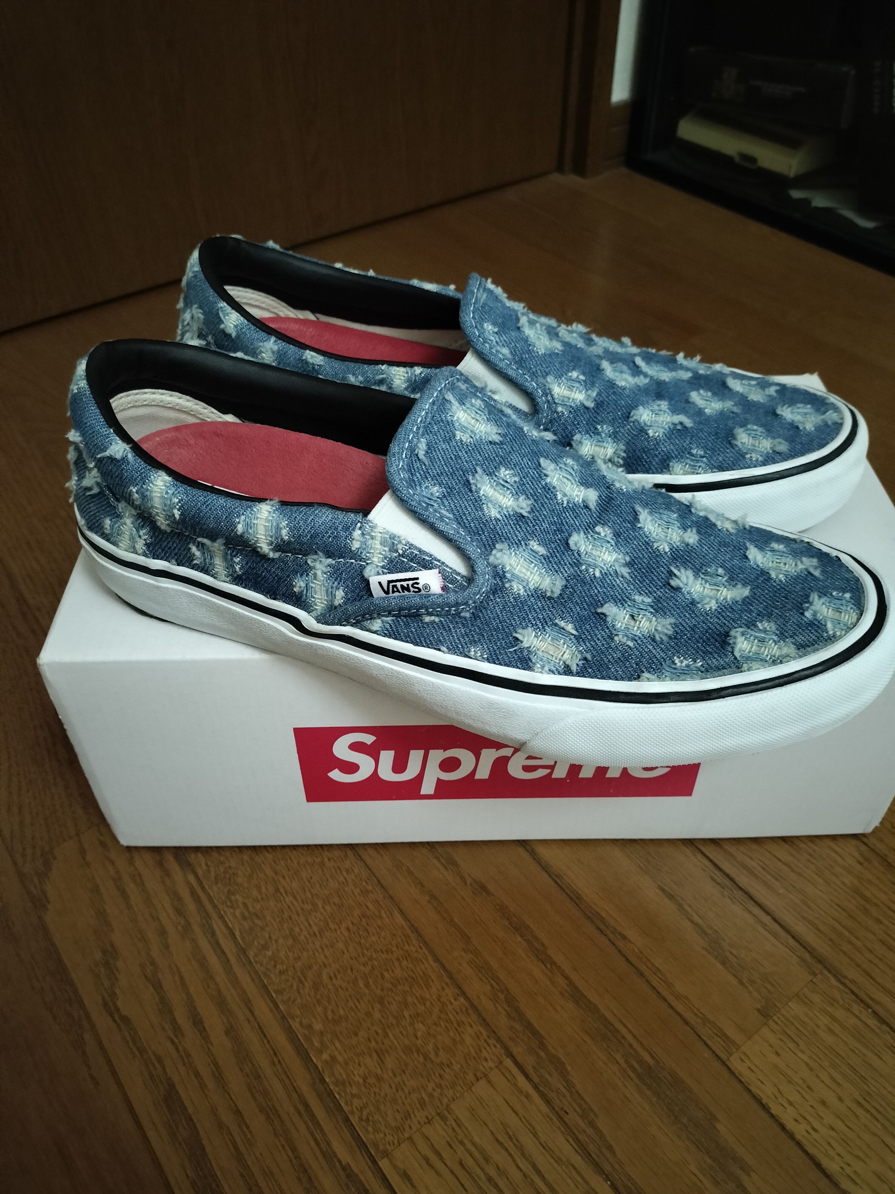 Supreme × Vans Slip-On Hole Punch Denim "Blue"
