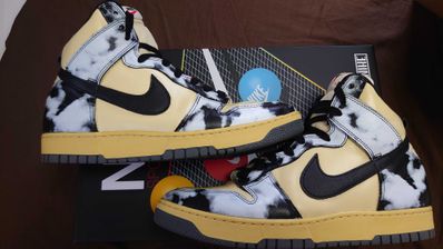 Nike Dunk High "Black Acid Wash"