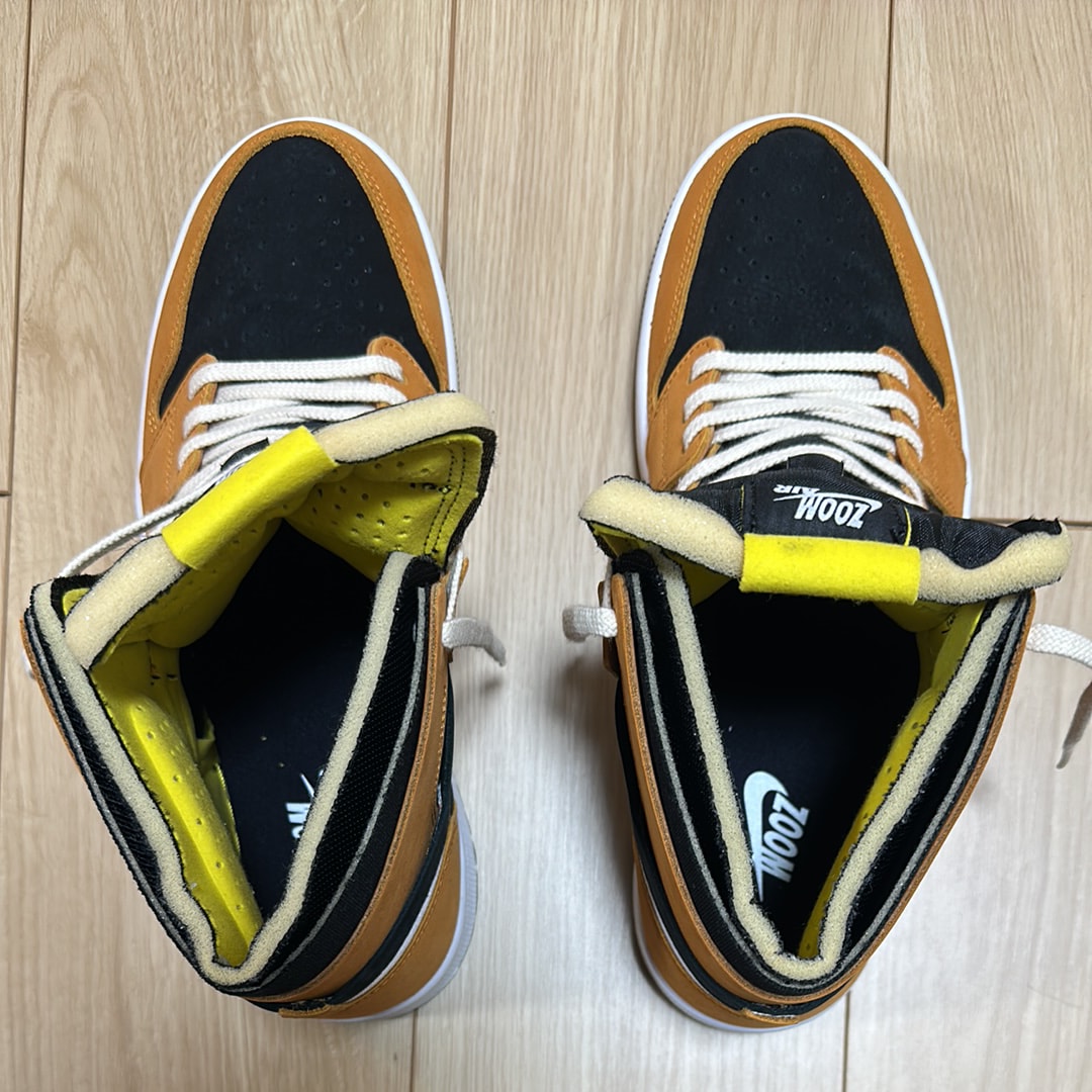 Nike Air Jordan 1 High Zoom "Monarch Orange"