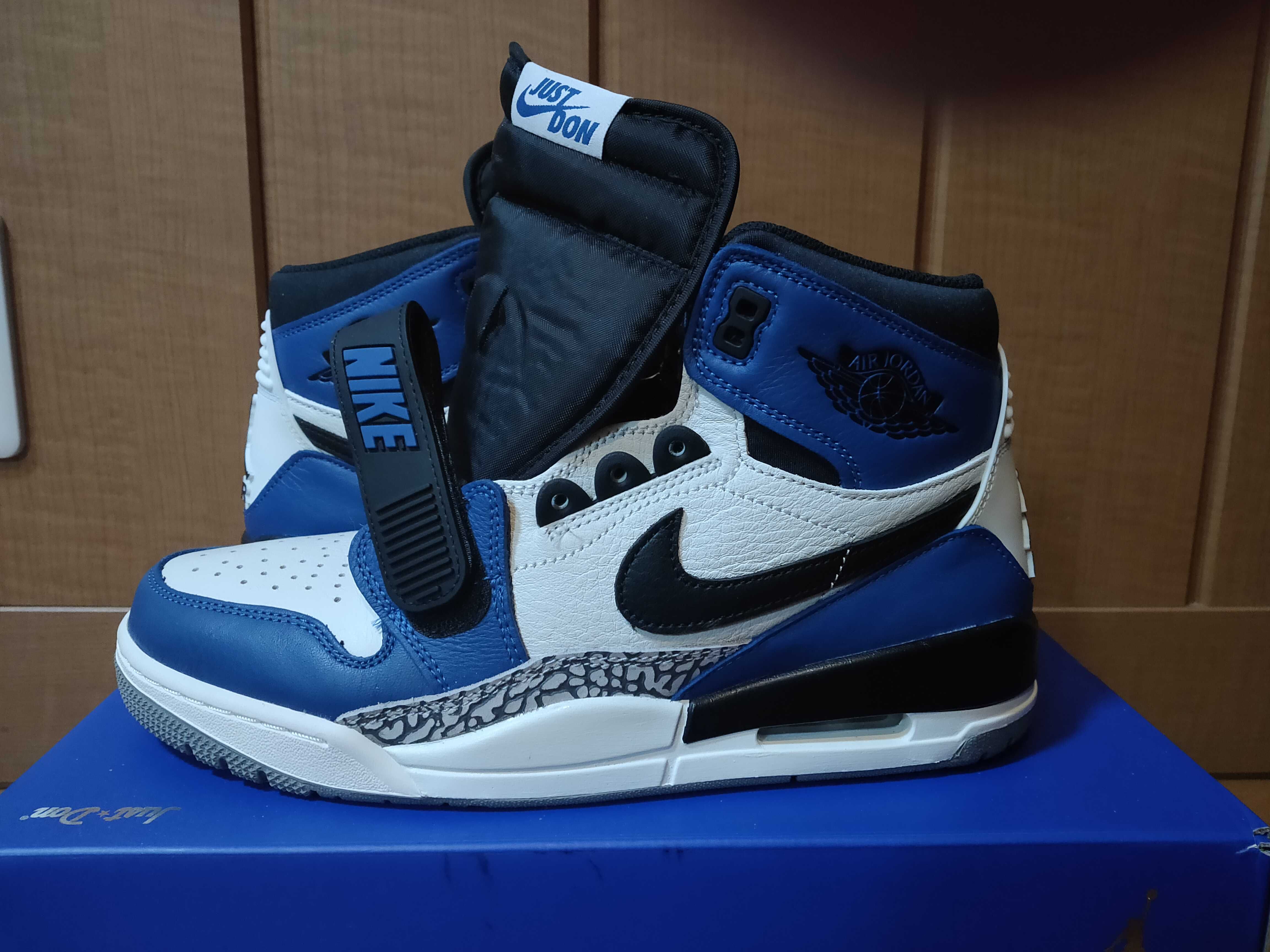 DON C × NIKE JORDAN LEGACY 312 STORM BLUE