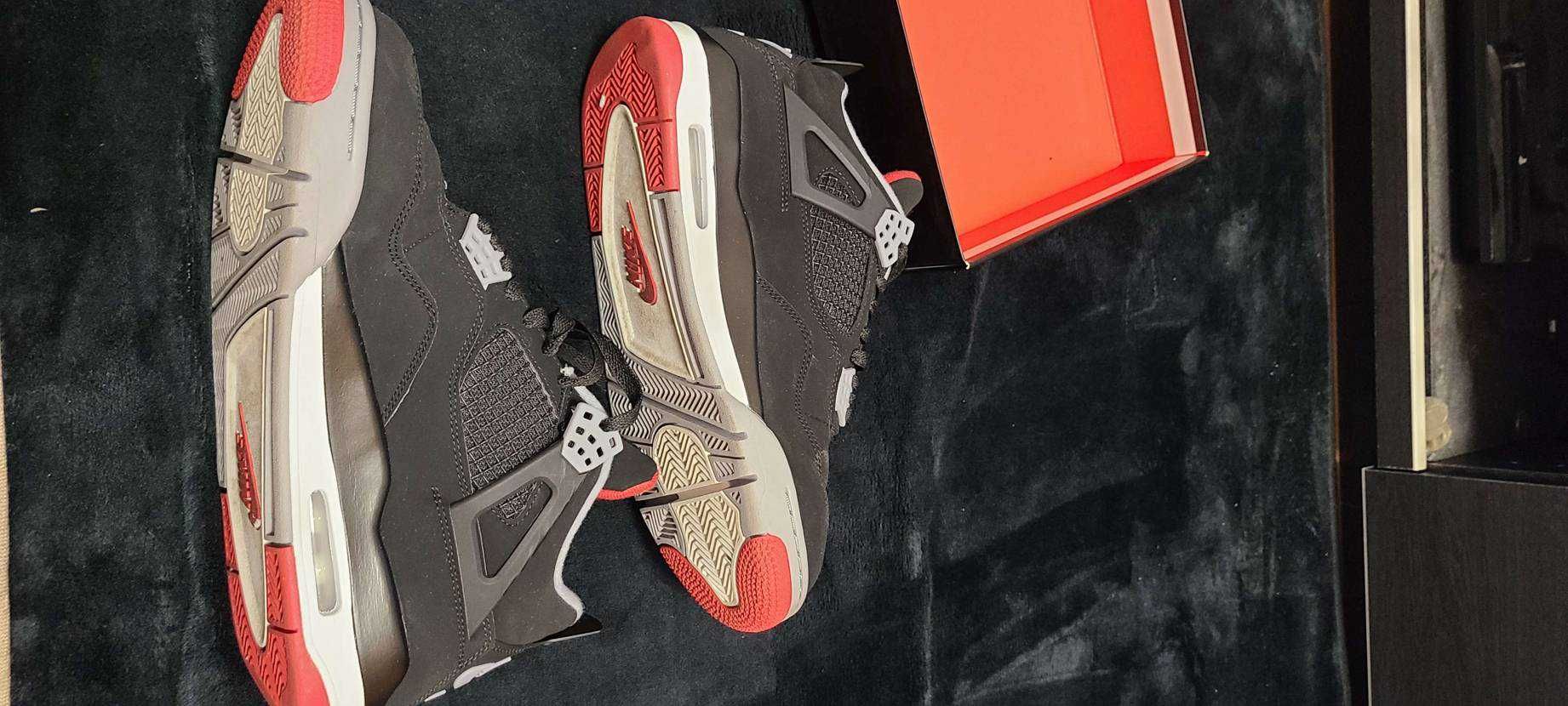 Nike Air Jordan 4 Retro "Bred" (2019)  