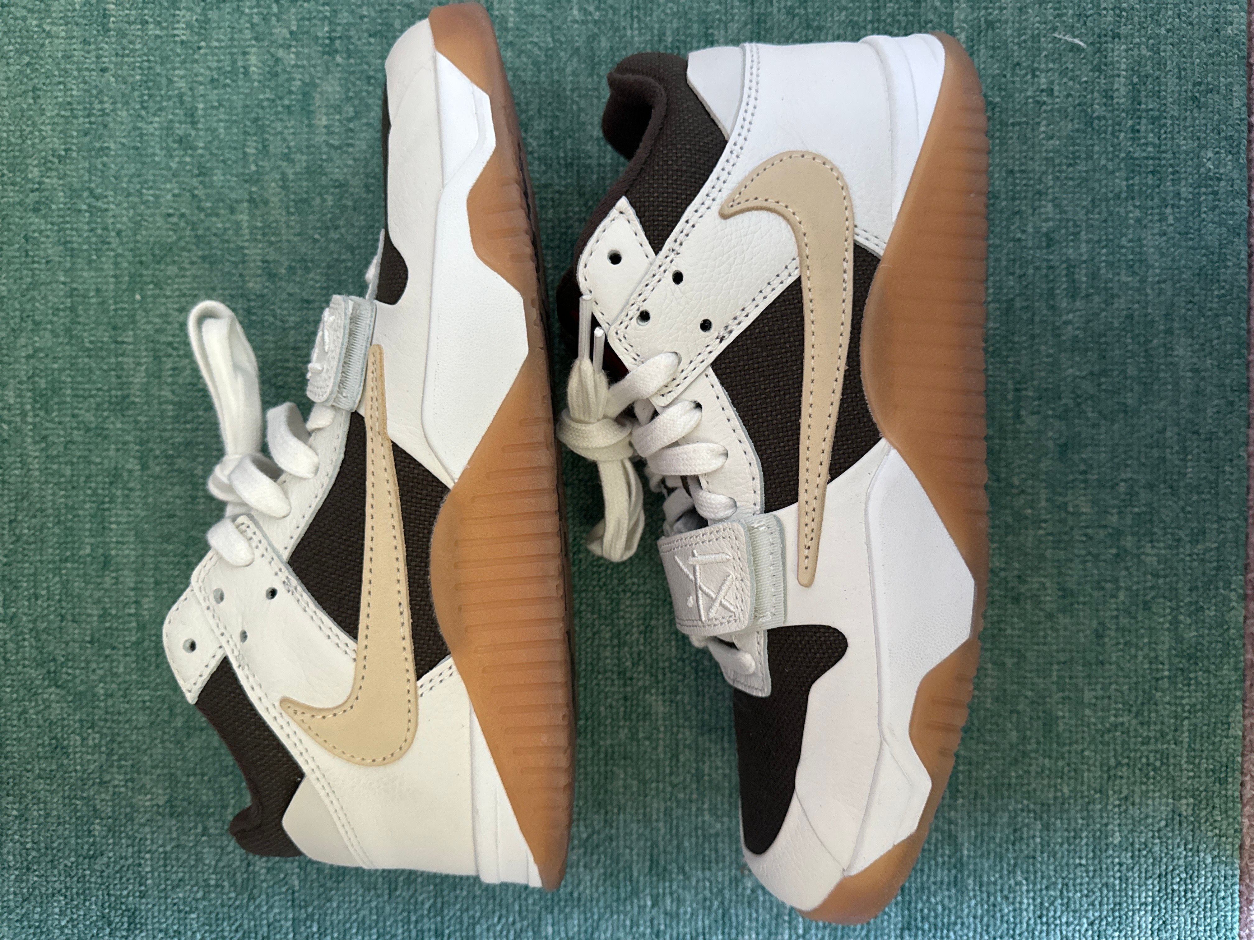 Travis Scott × Nike Jordan Jumpman Jack TR "Sail and Dark Mocha"