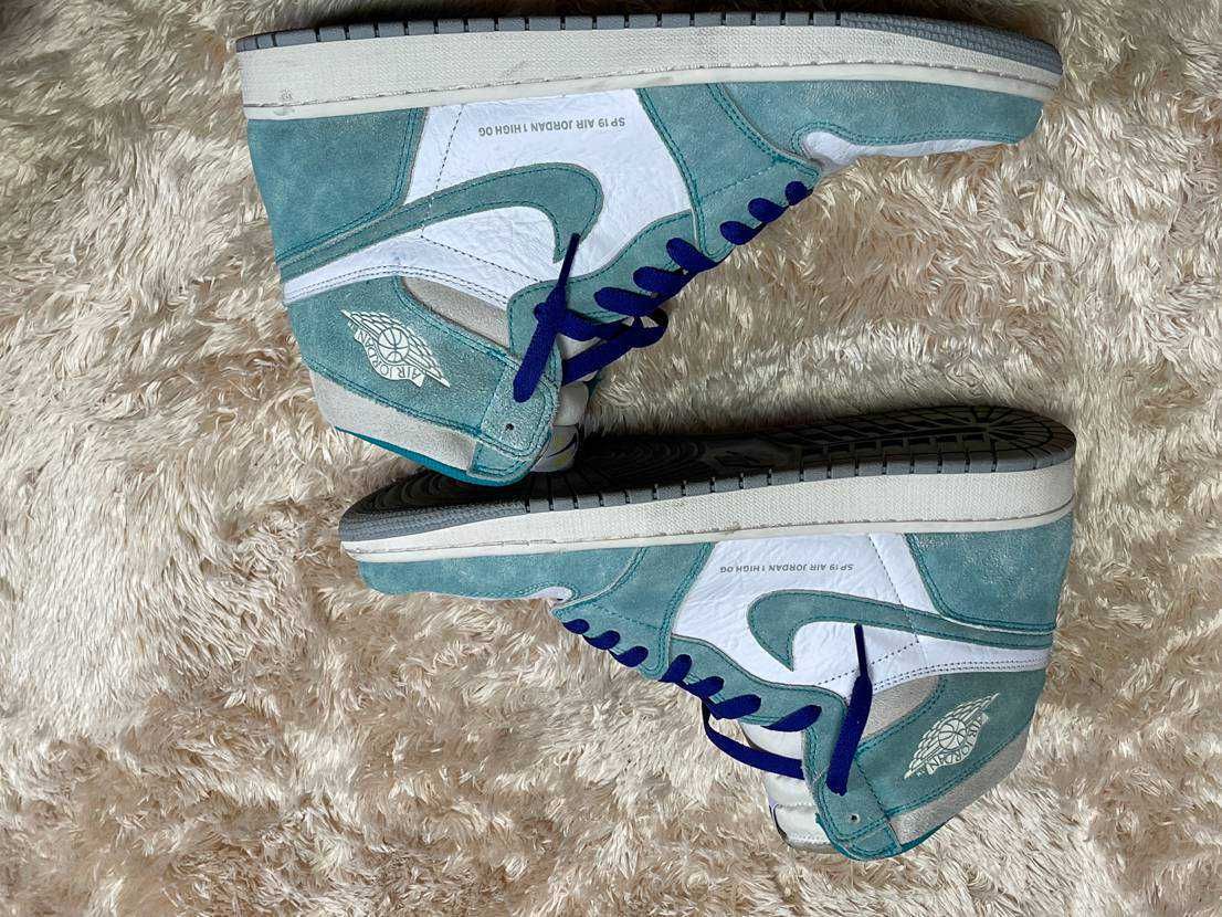 Nike Air Jordan 1 Retro High OG "Turbo Green"