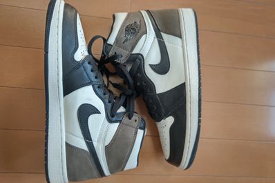 Nike Air Jordan 1 High OG "Sail/Dark Mocha/Black"