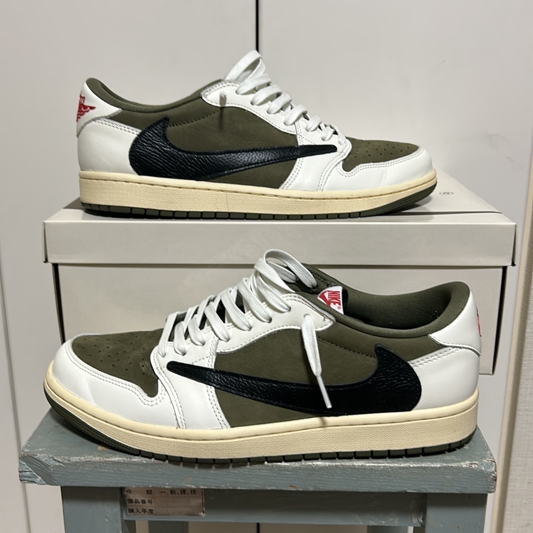 Travis Scott × Nike Air Jordan 1 Low OG SP "Reverse Olive"