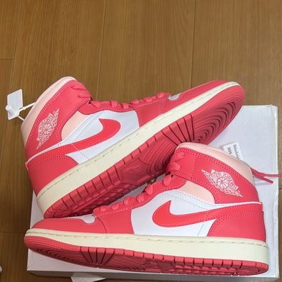 Nike Women's Air Jordan 1 Mid "Strawberries and Cream"