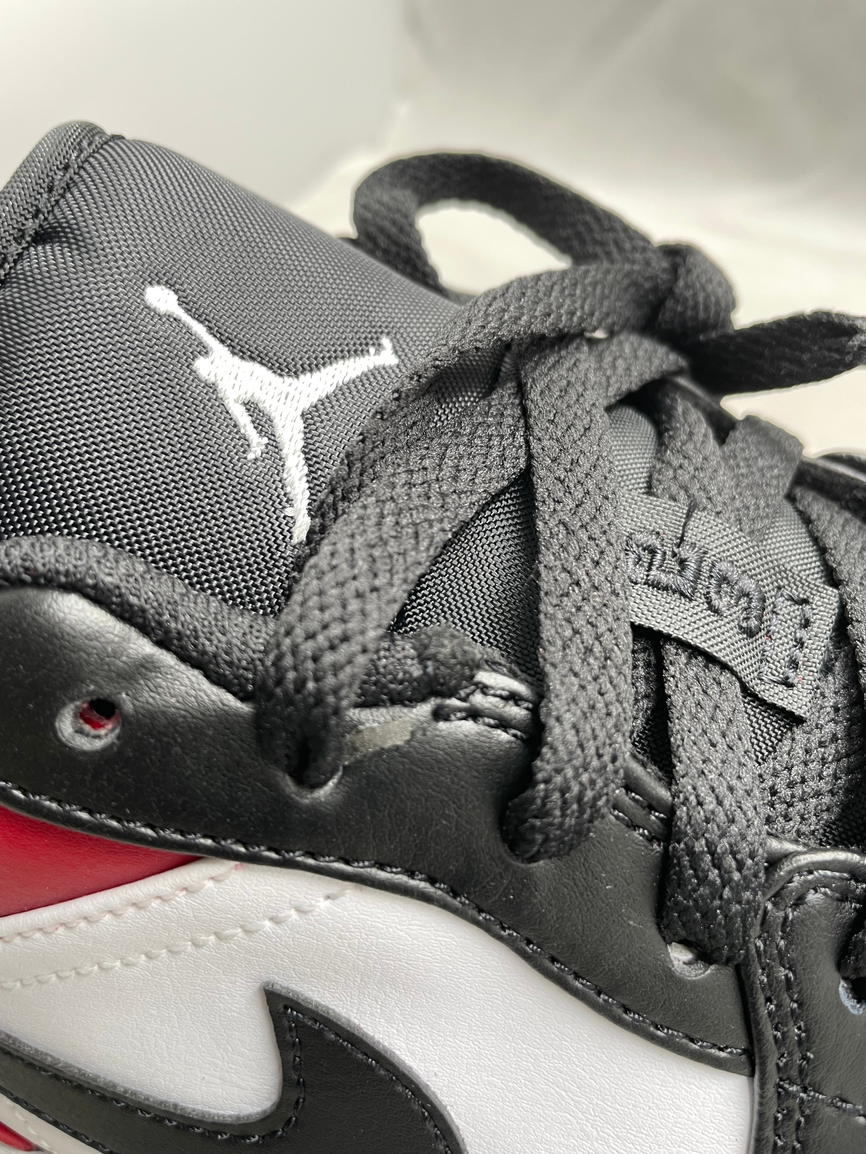 Nike Air Jordan 1 Low "Bred Toe"