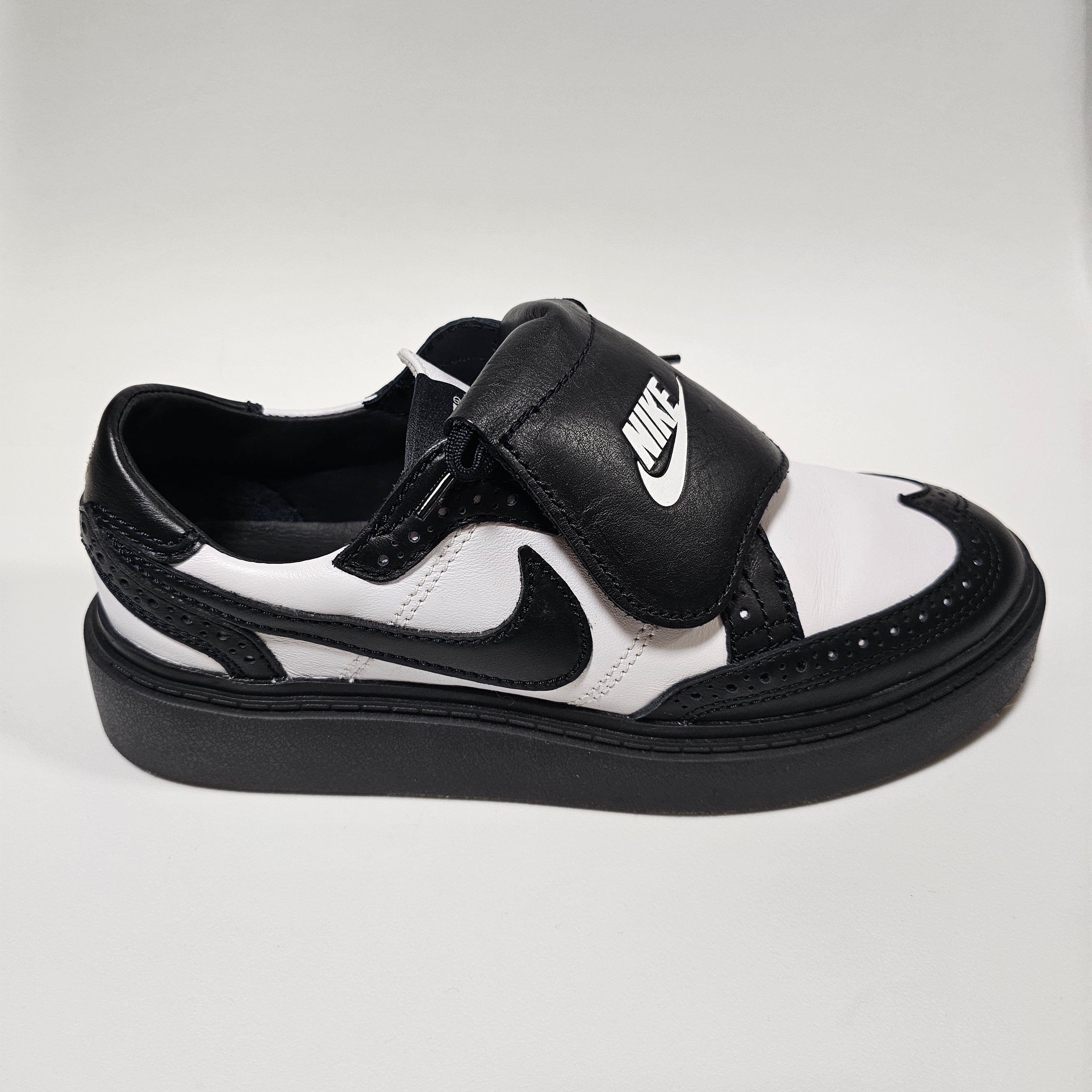 PEACEMINUSONE × Nike Kwondo 1 "Black and White" / G-DRAGON