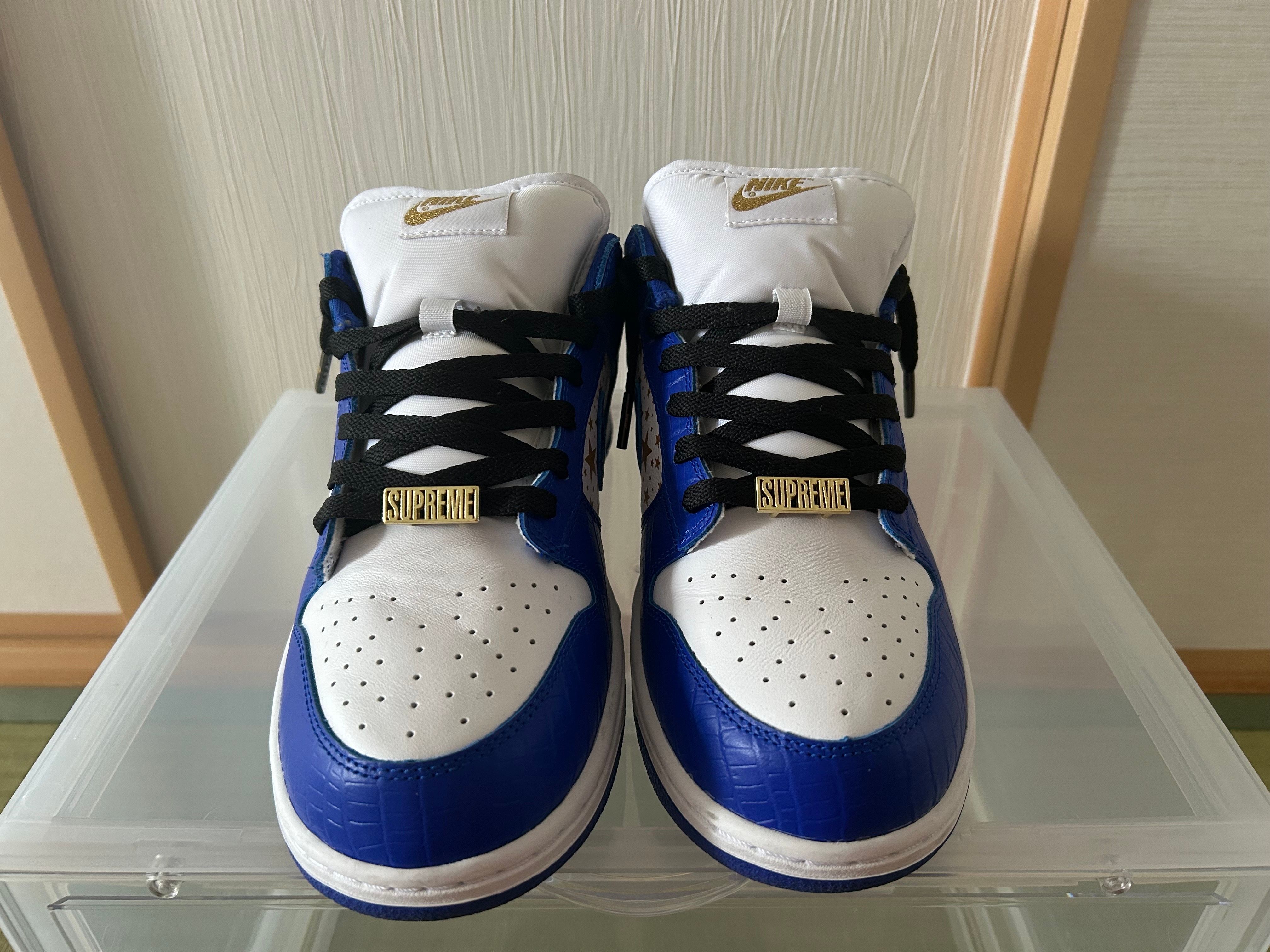 Supreme × Nike SB Dunk Low OG QS Gold Stars "White/Hyper Blue"