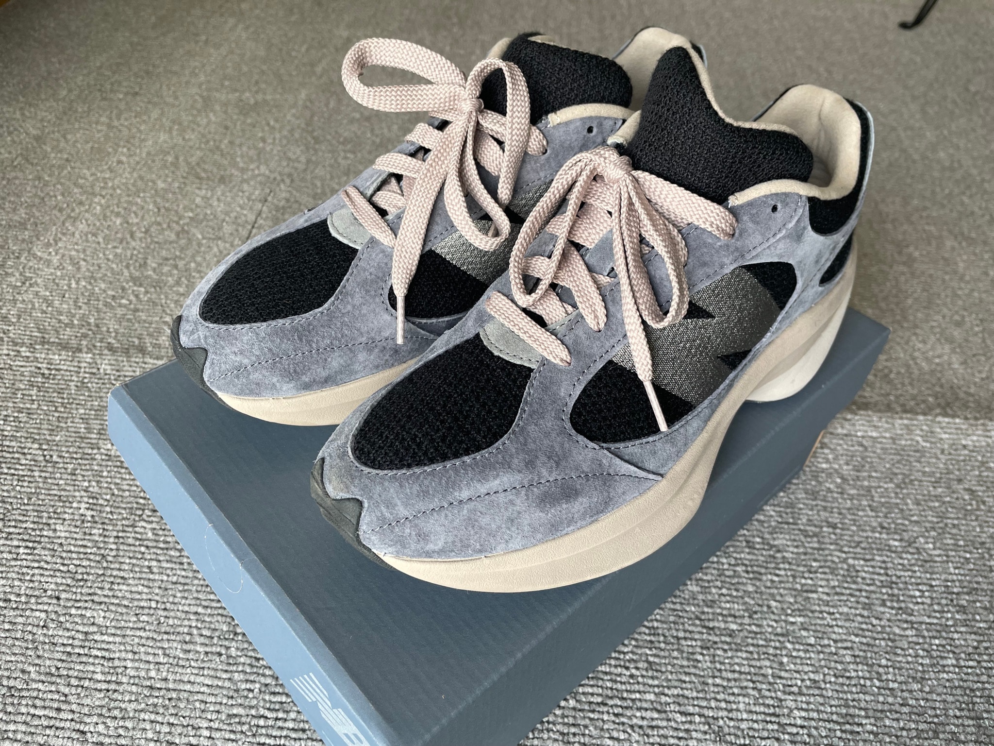 New Balance Warped Runner "Magnet"