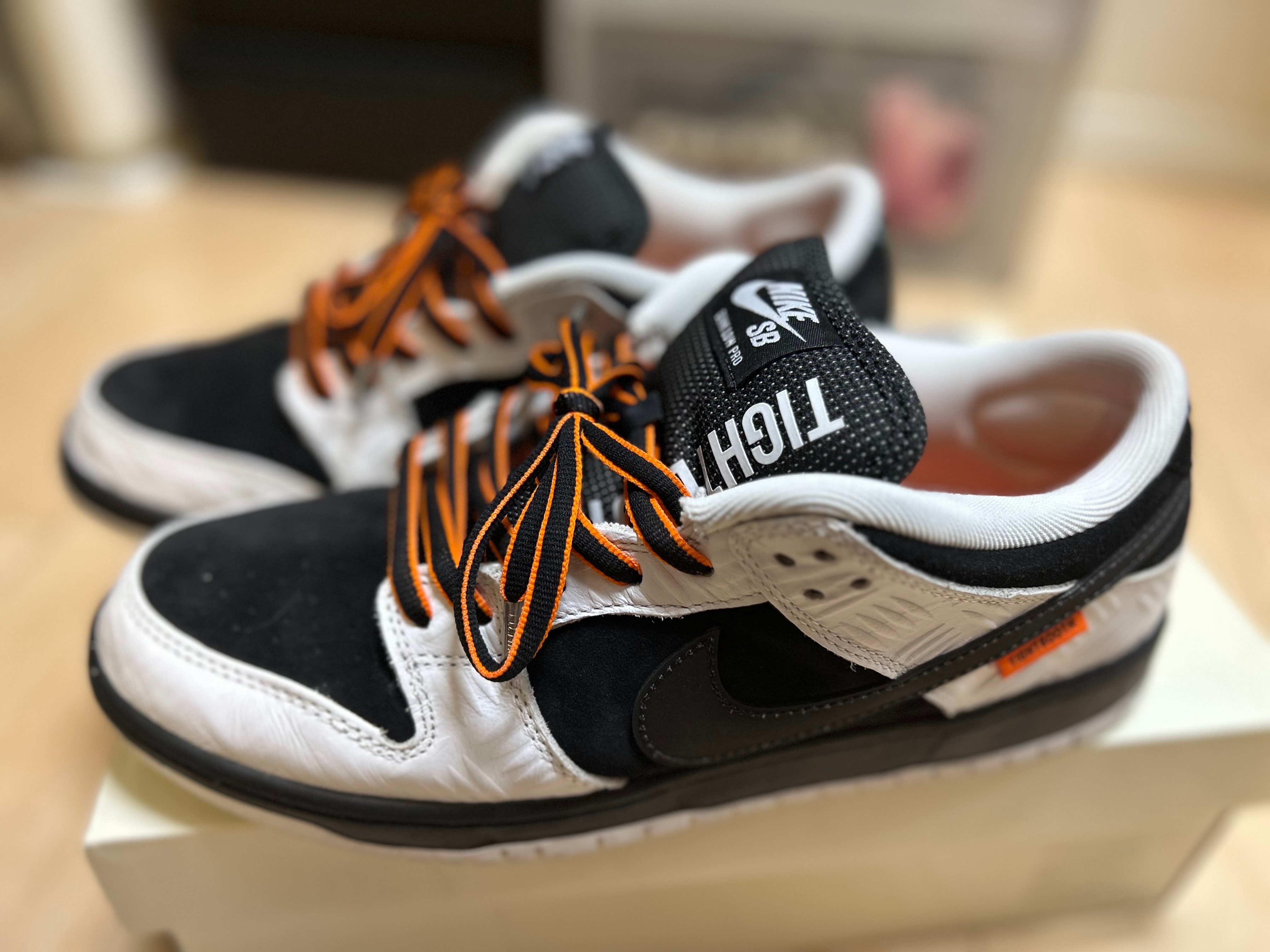 TIGHTBOOTH × Nike SB Dunk Low Pro QS "Black and White"
