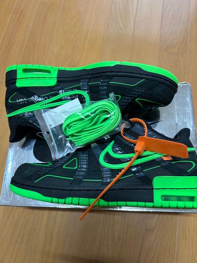 Off-White × Nike Air Rubber Dunk "Black/Green Strike"