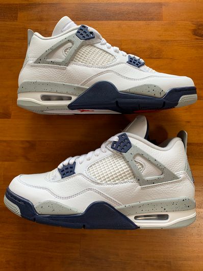 Nike Air Jordan 4