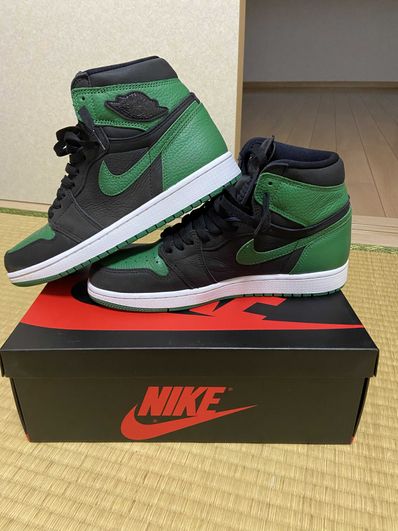 Nike Air Jordan 1 Retro High OG "Black/Pine Green" (2020)