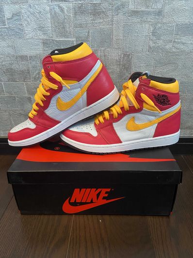 Nike Air Jordan 1 High OG "Light Fusion Red"