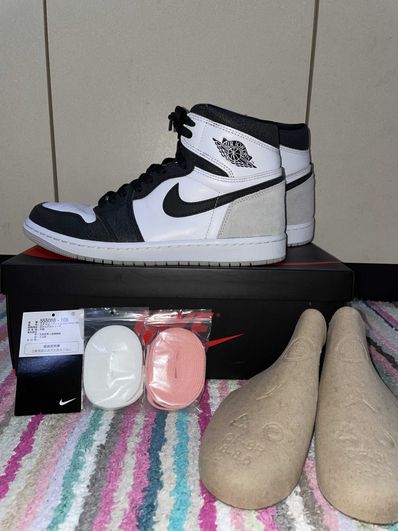 Nike Air Jordan 1 High OG "Bleached Coral"