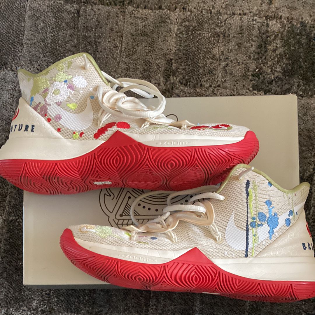NIKE × BANDULU KYRIE 5 "Multi/Red"