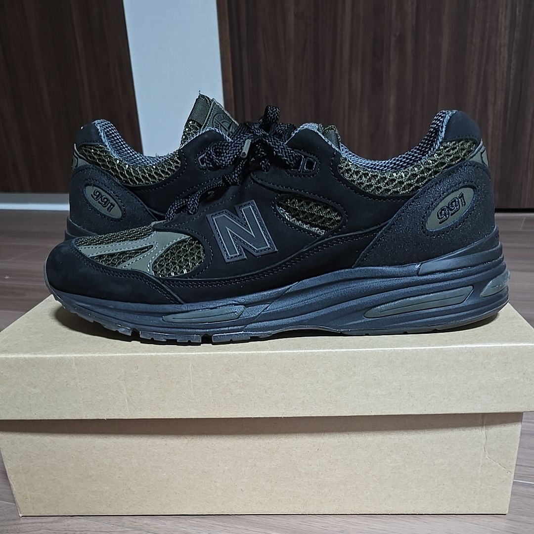 Stone Island × New Balance 991V2 "Black"