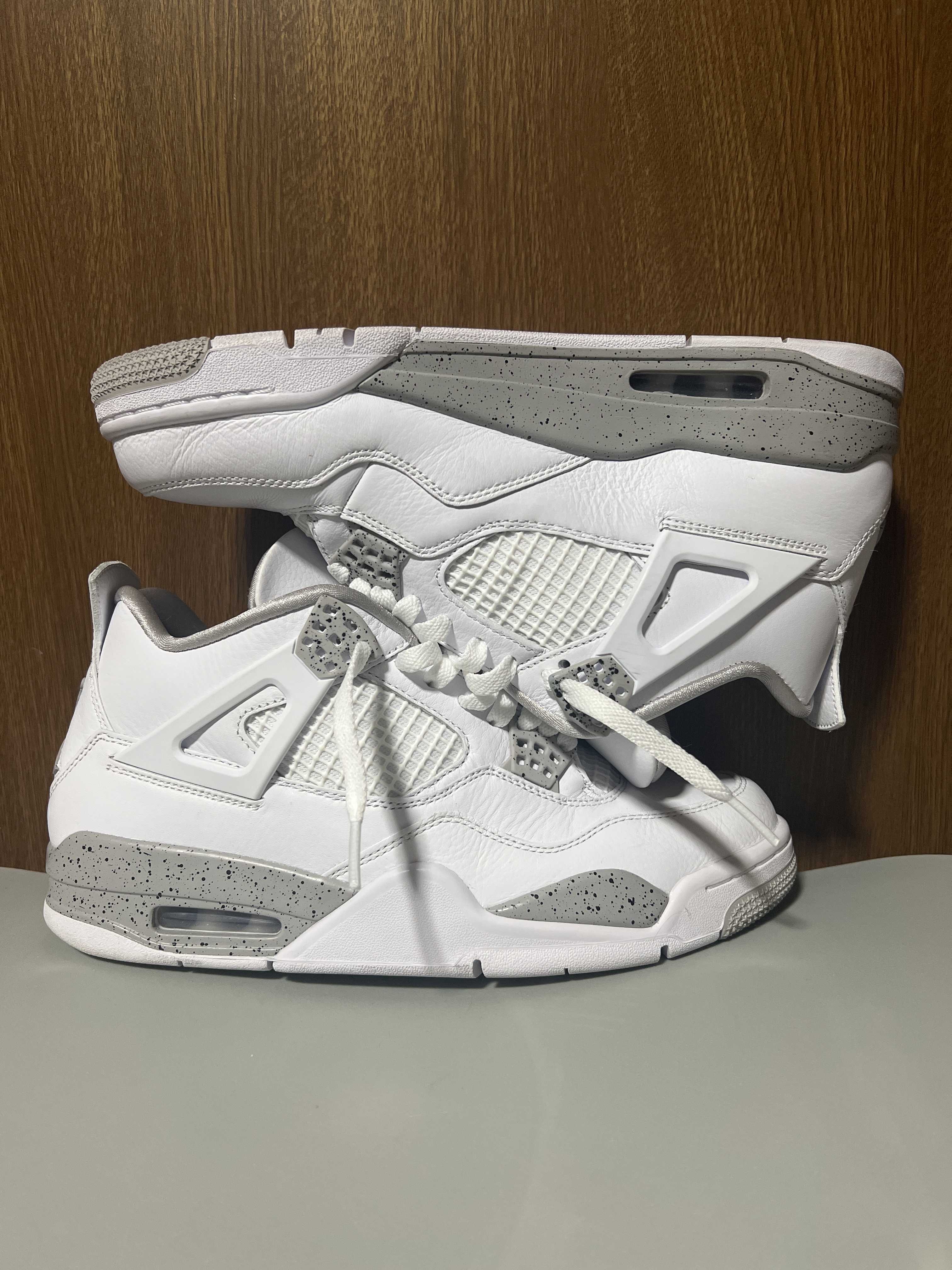 Nike Air Jordan 4 "Tech White"