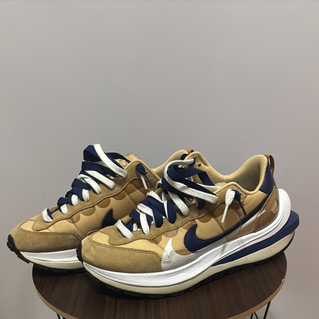 Sacai × Nike Vapor Waffle "Sesame And Blue Void"