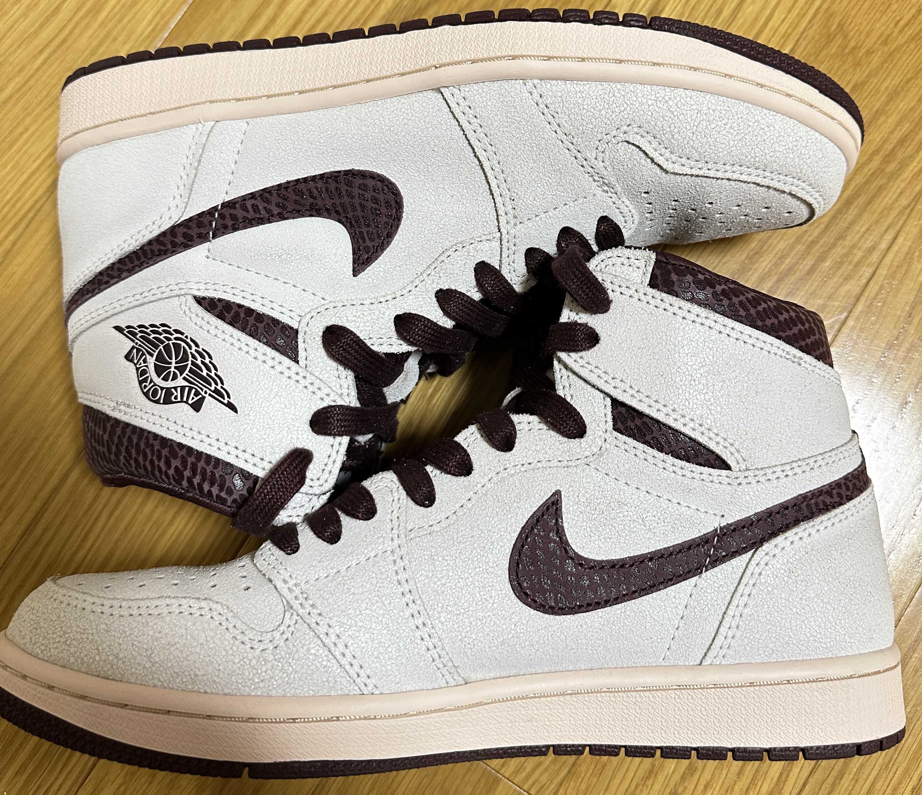 A Ma Maniere × Nike Air Jordan 1 Retro High OG "Sail and Burgundy"