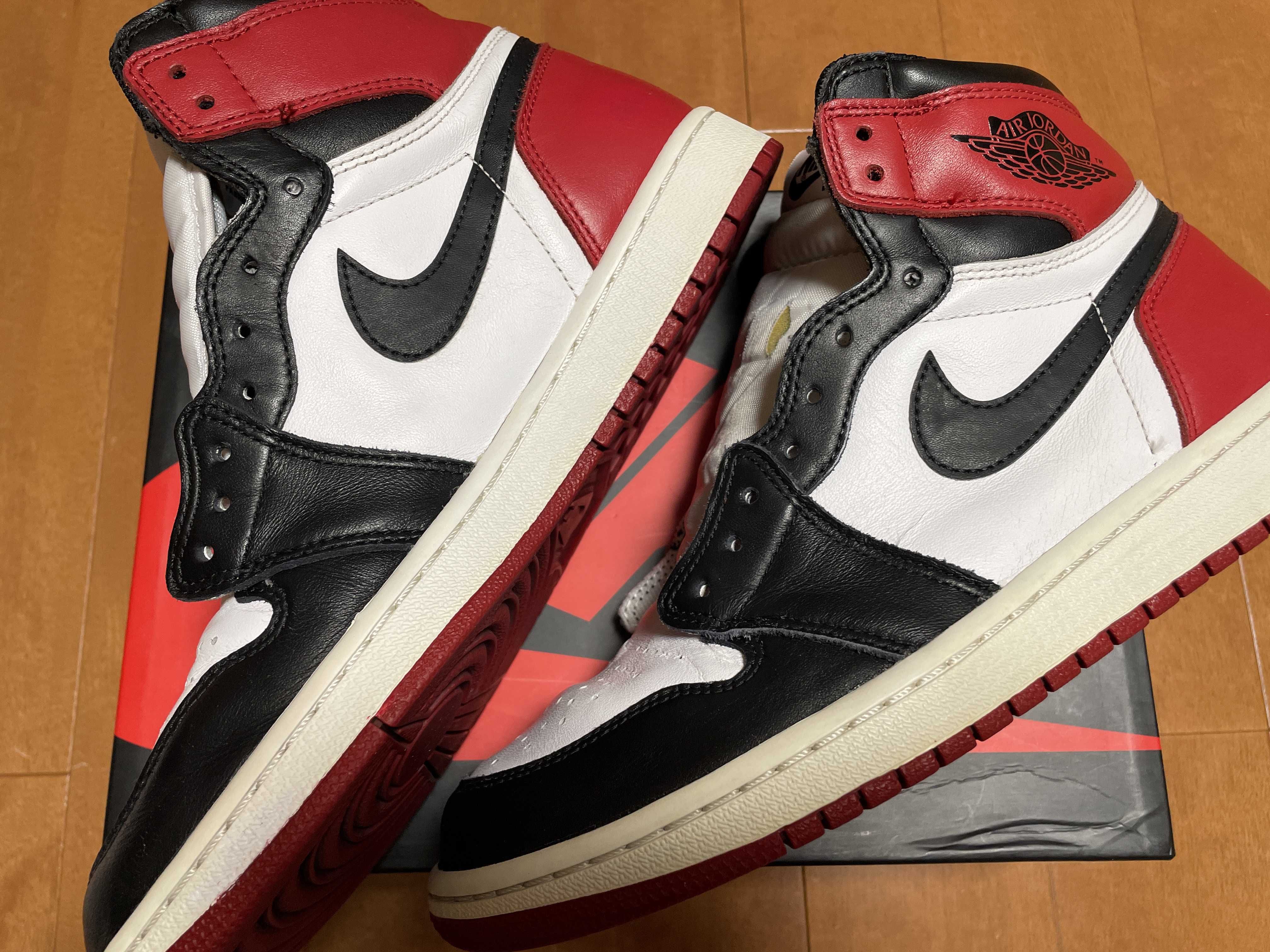 Nike Air Jordan 1 Retro High OG "Black Toe"(2016)